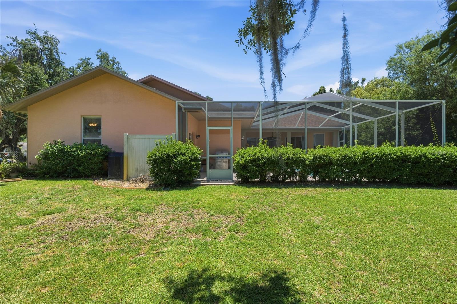 8204 E FAIRWAY LOOP, INVERNESS, FL, 34450