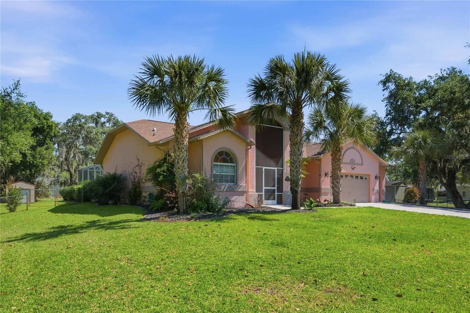 8204 E FAIRWAY LOOP, INVERNESS, FL, 34450