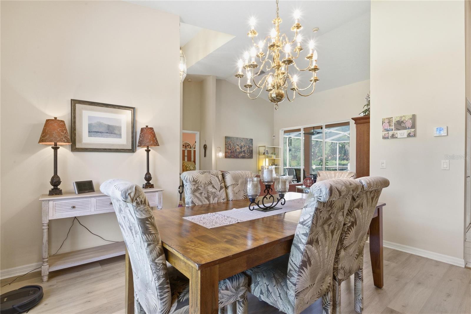 8204 E FAIRWAY LOOP, INVERNESS, FL, 34450