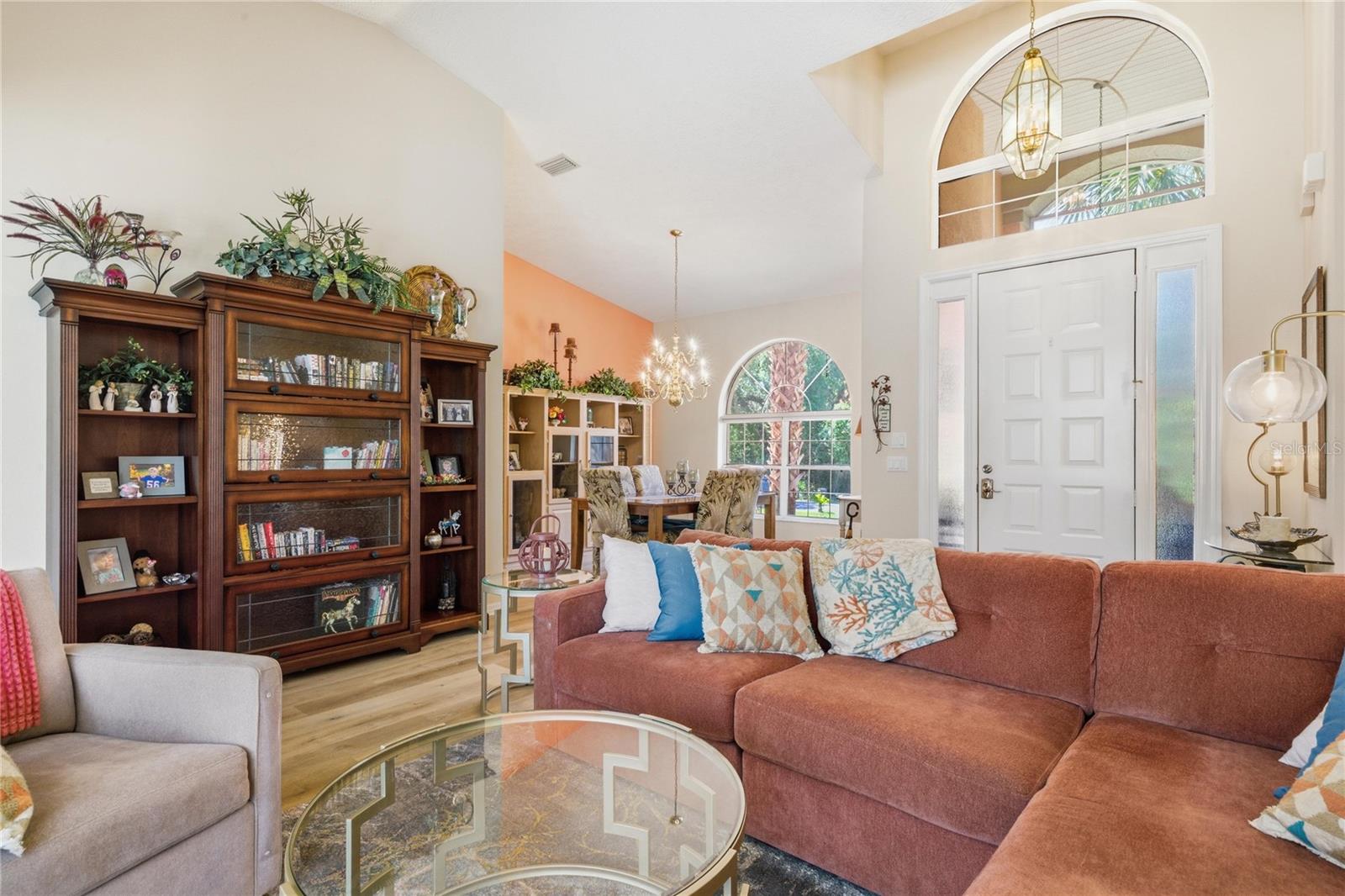 8204 E FAIRWAY LOOP, INVERNESS, FL, 34450