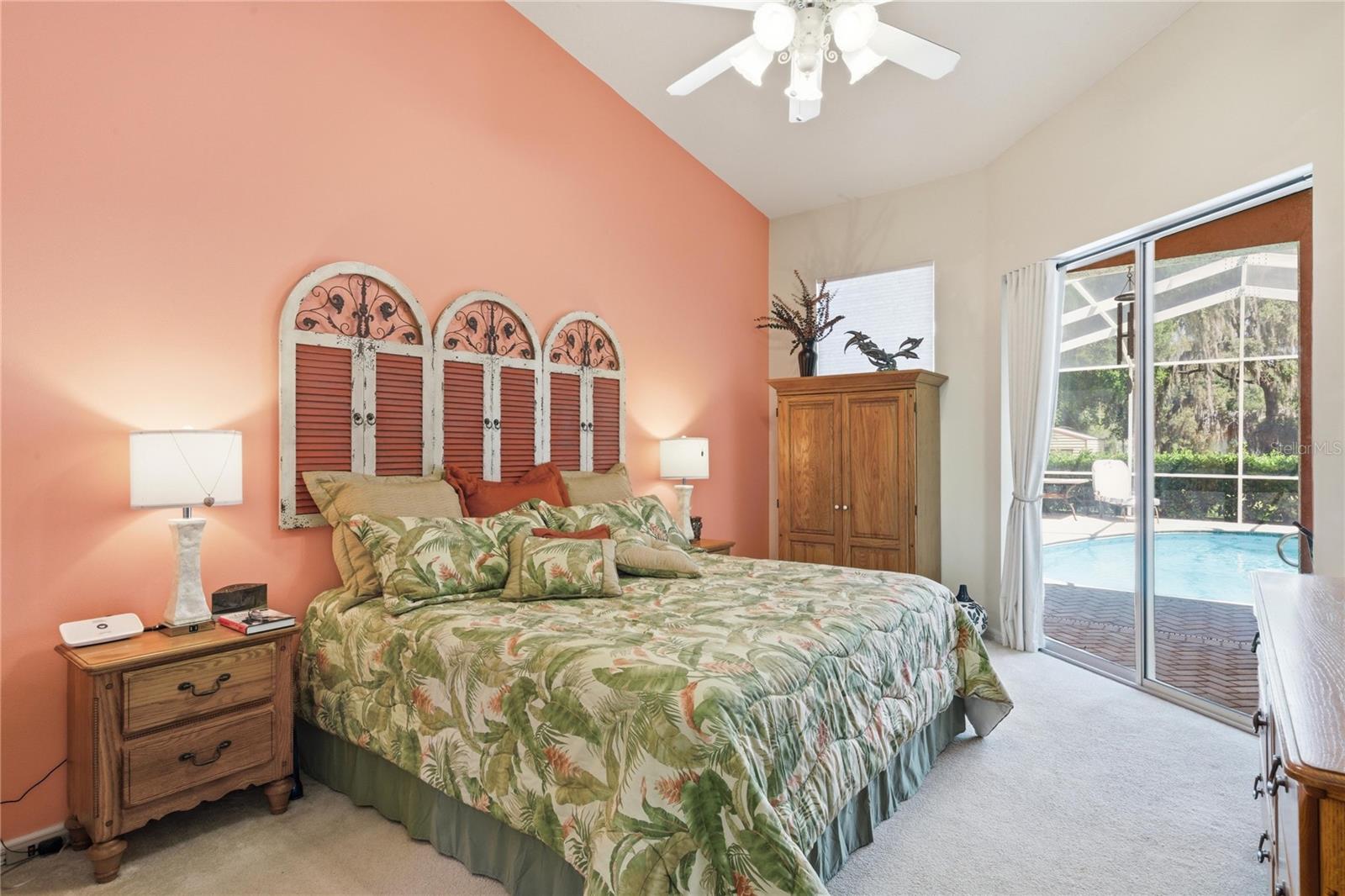 8204 E FAIRWAY LOOP, INVERNESS, FL, 34450
