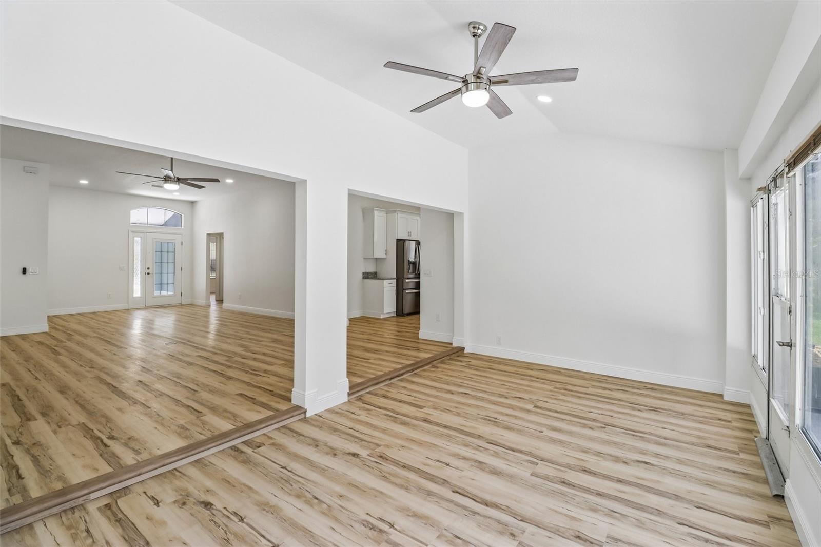 207 DESOTA CT, THE VILLAGES, FL, 32159
