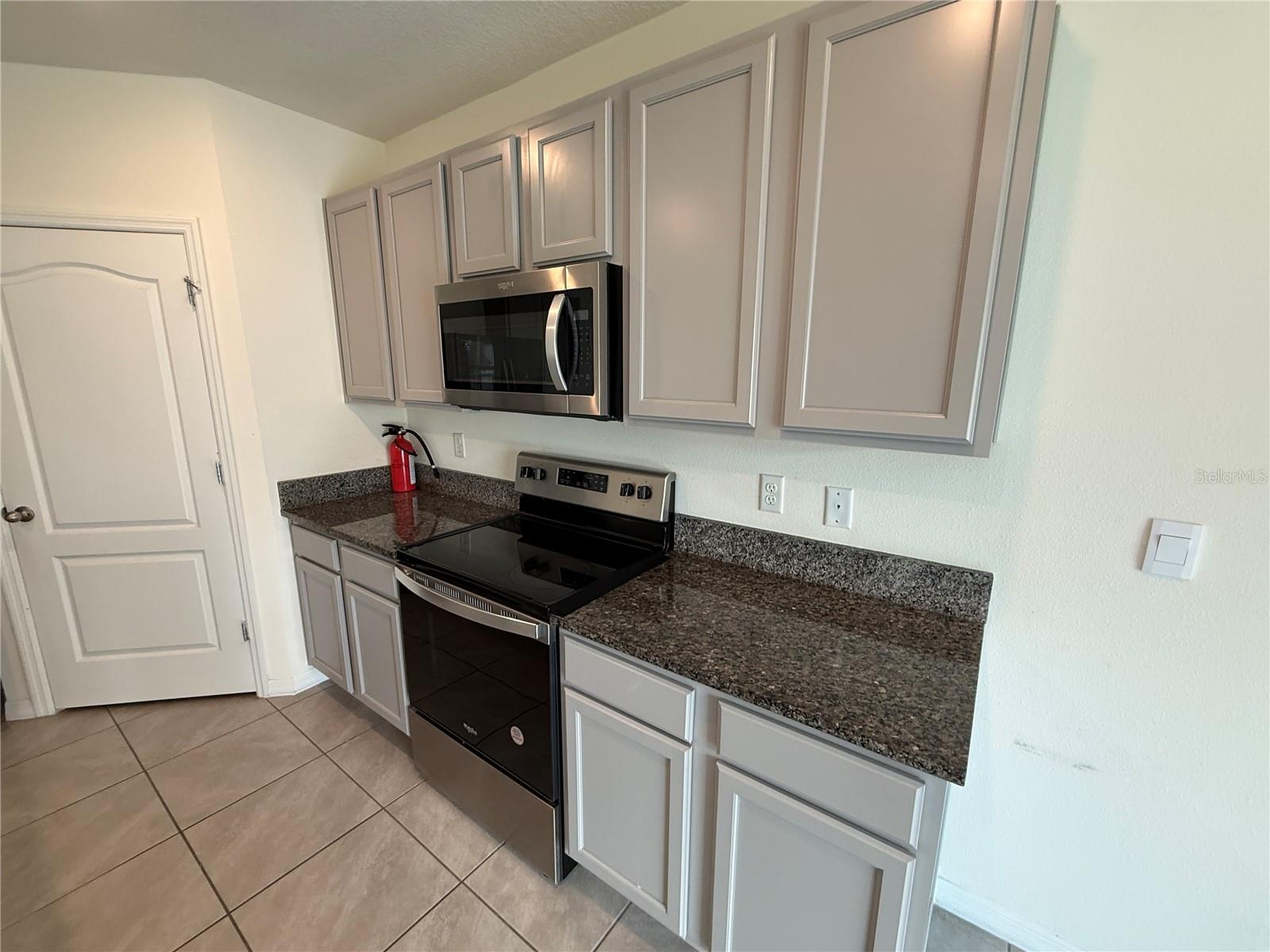 2029 MAPLE RIDGE DR, ZELLWOOD, FL, 32798