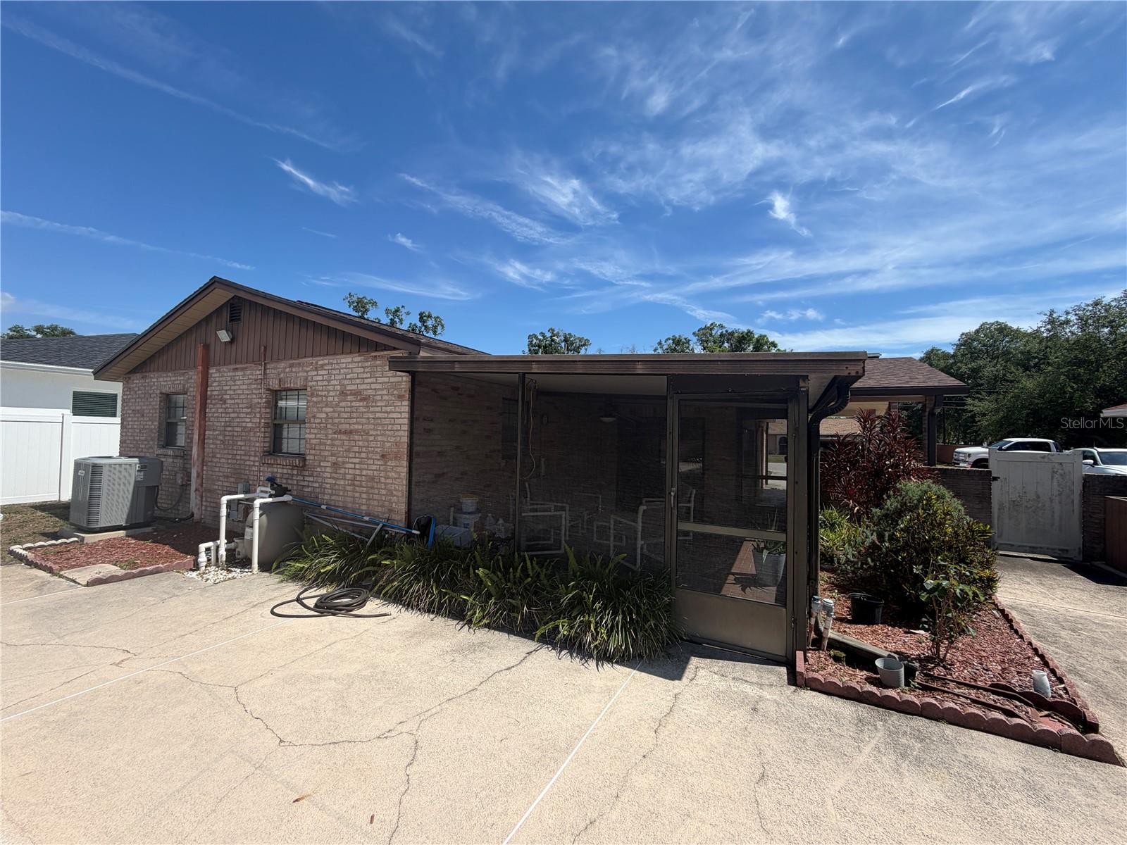 2723 W OSBORNE AVE, TAMPA, FL, 33614