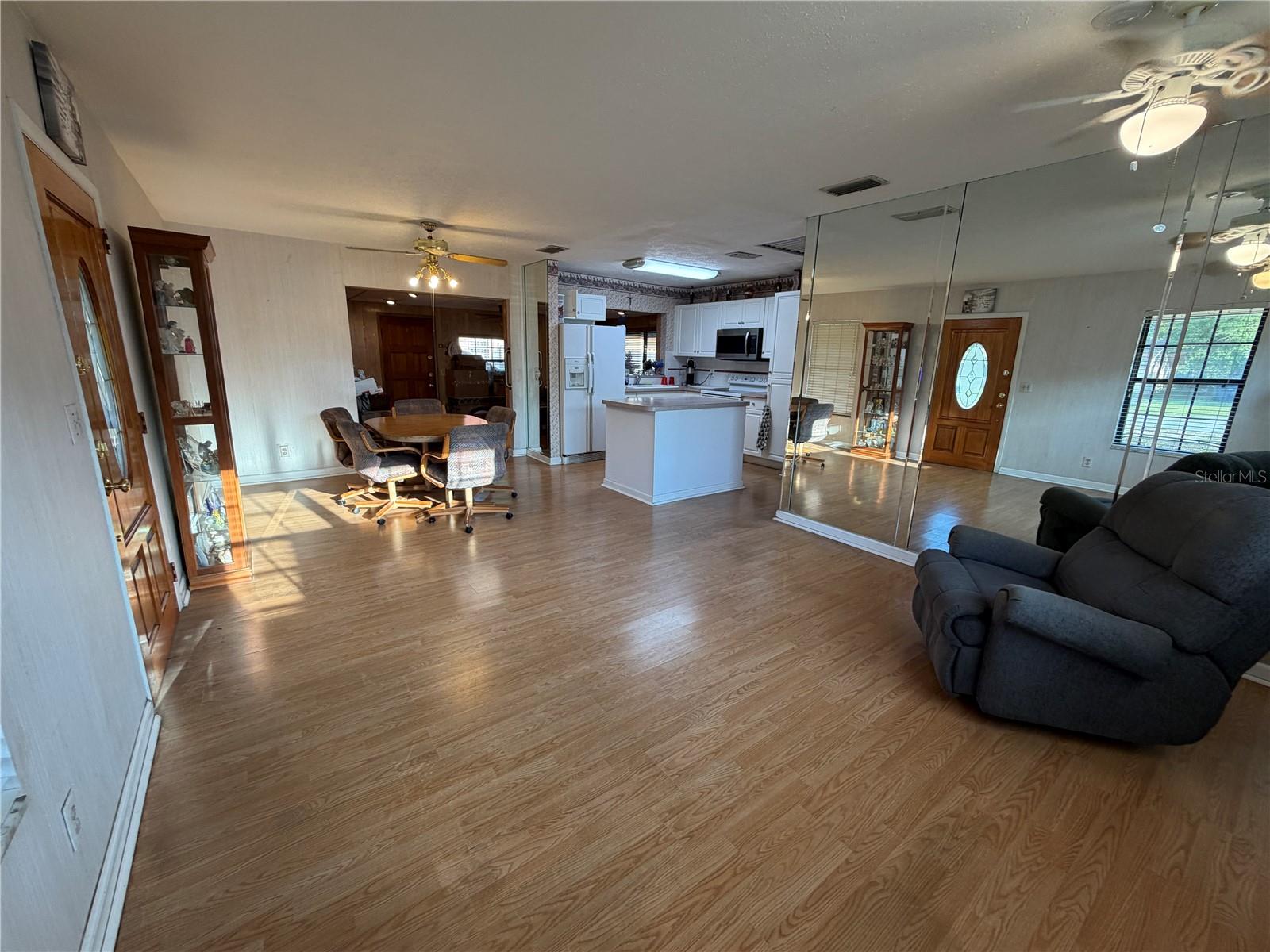 2723 W OSBORNE AVE, TAMPA, FL, 33614