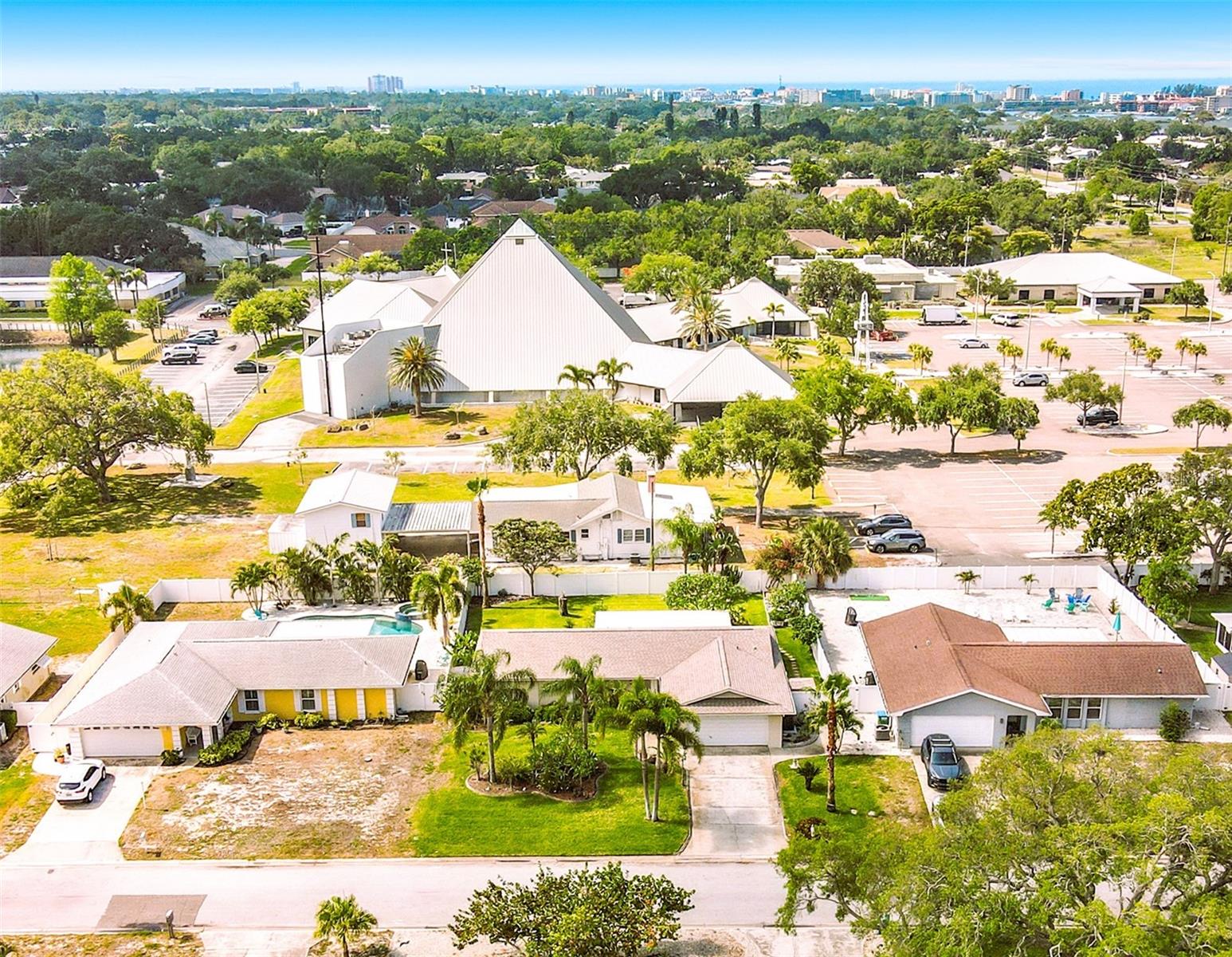 14482 110TH TER, LARGO, FL, 33774