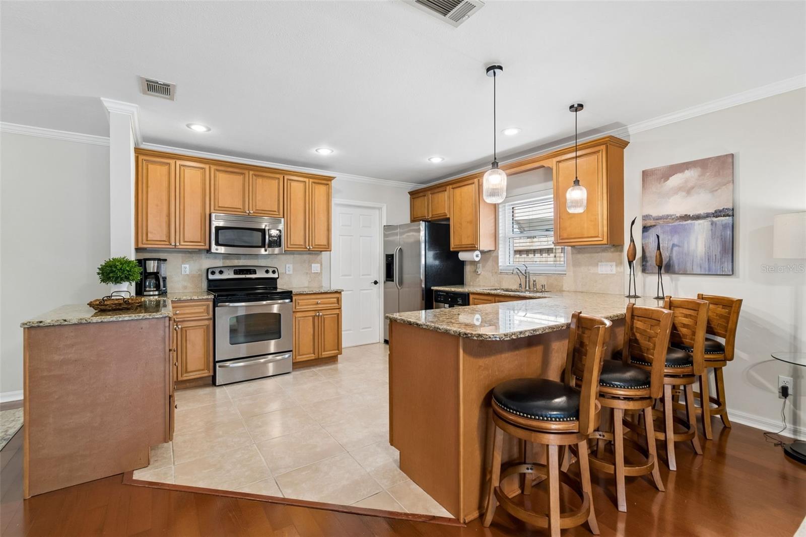 1005 HIGHGROVE CT, VALRICO, FL, 33596