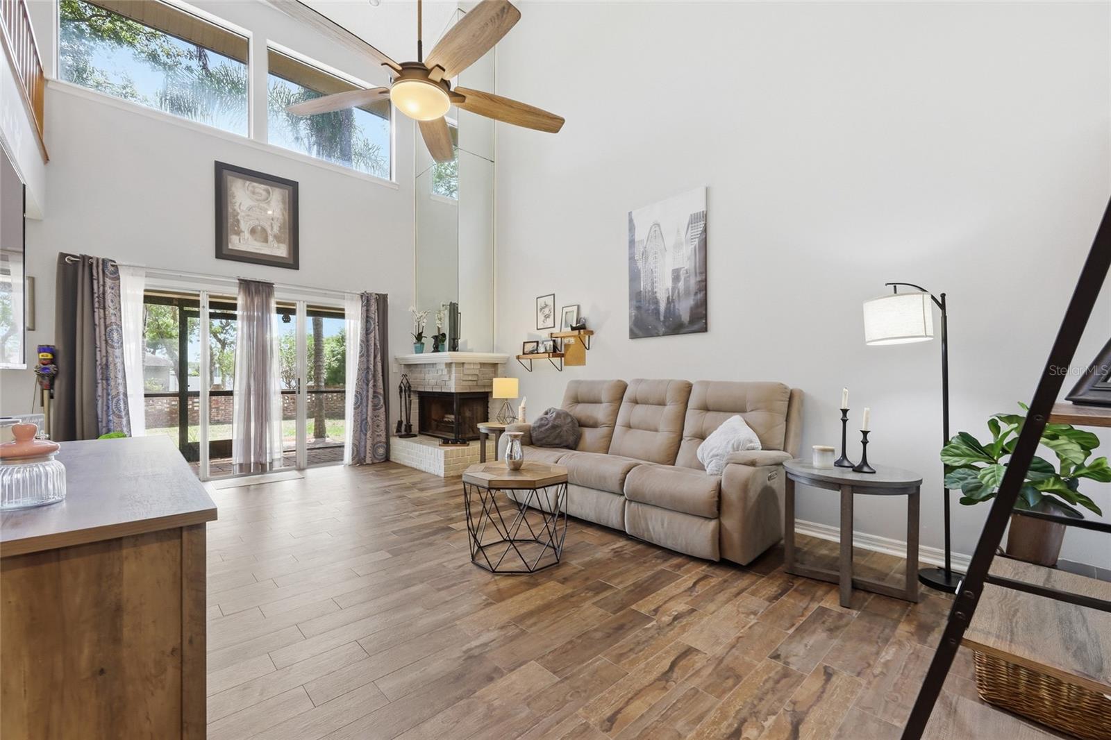 4000 CROSSROADS PL, CASSELBERRY, FL, 32707