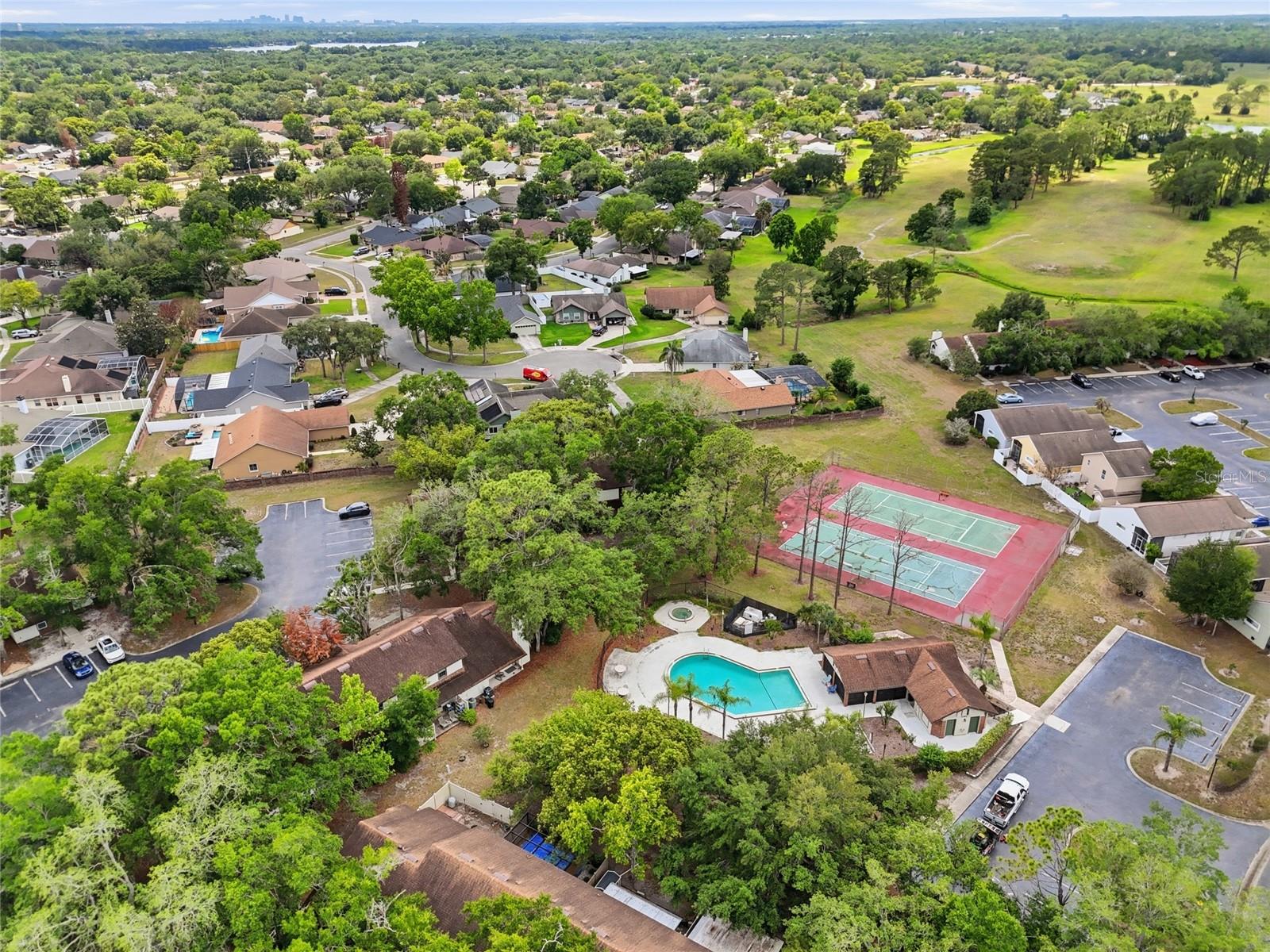 4000 CROSSROADS PL, CASSELBERRY, FL, 32707