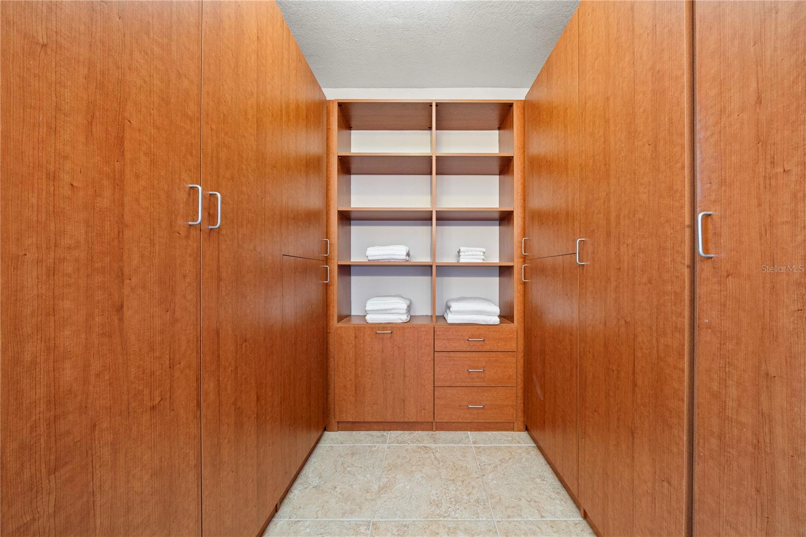 6294 BAHIA DEL MAR CIR #904, ST PETERSBURG, FL, 33715