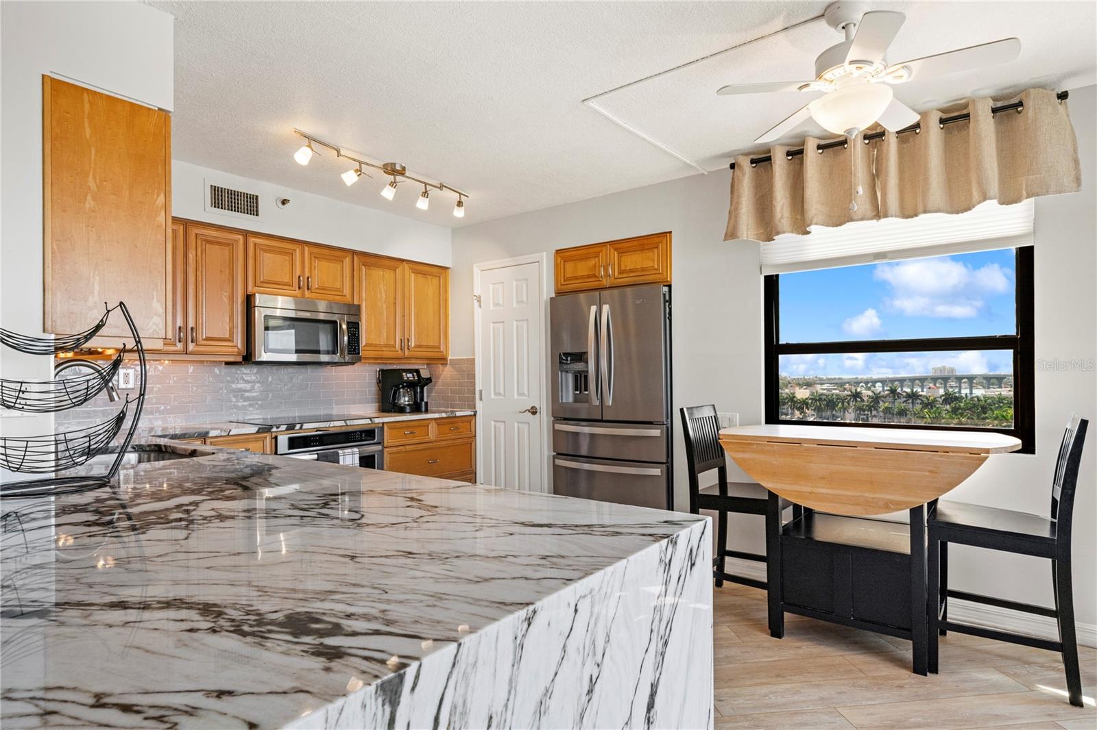 6294 BAHIA DEL MAR CIR #904, ST PETERSBURG, FL, 33715