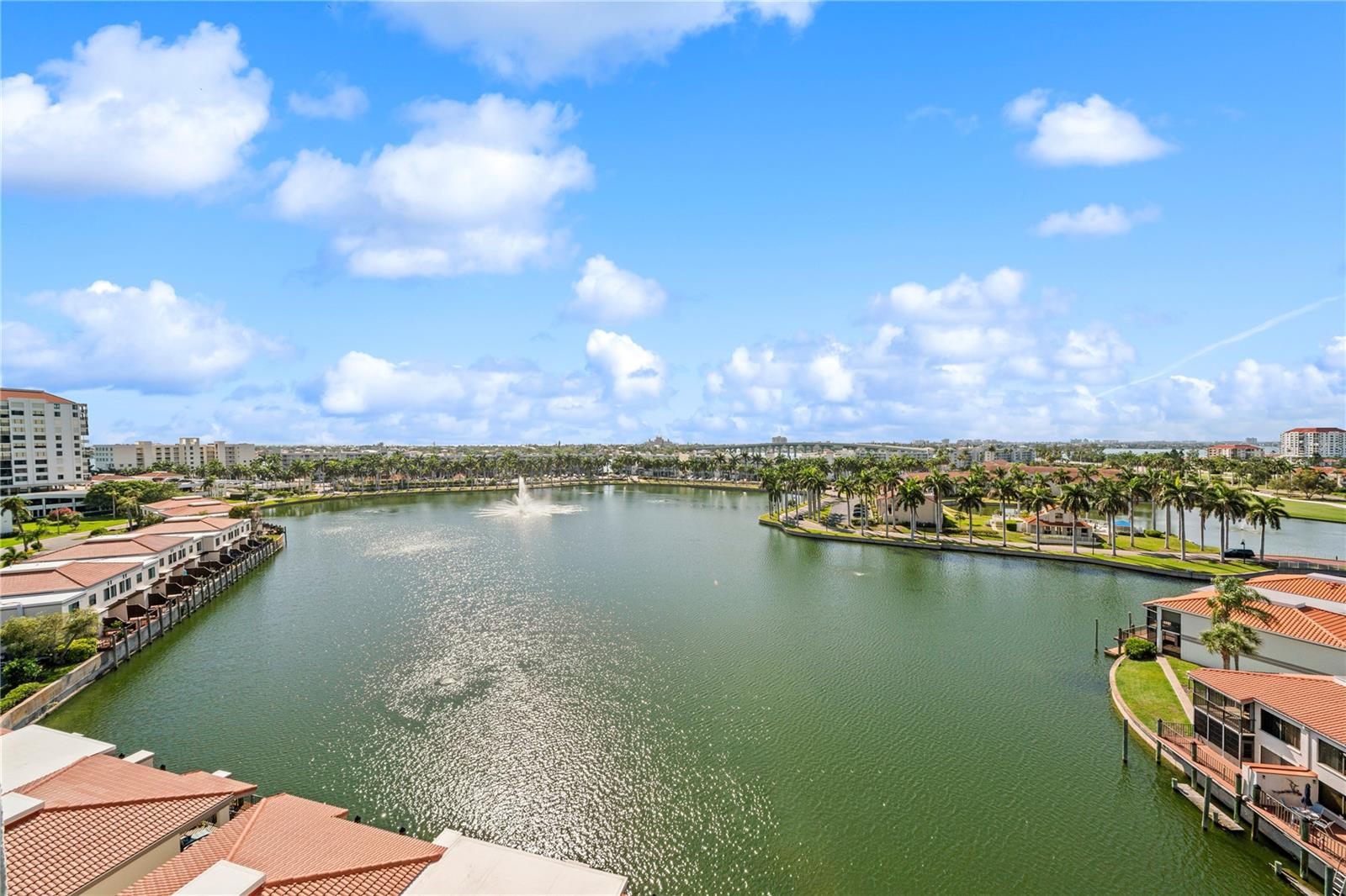 6294 BAHIA DEL MAR CIR #904, ST PETERSBURG, FL, 33715
