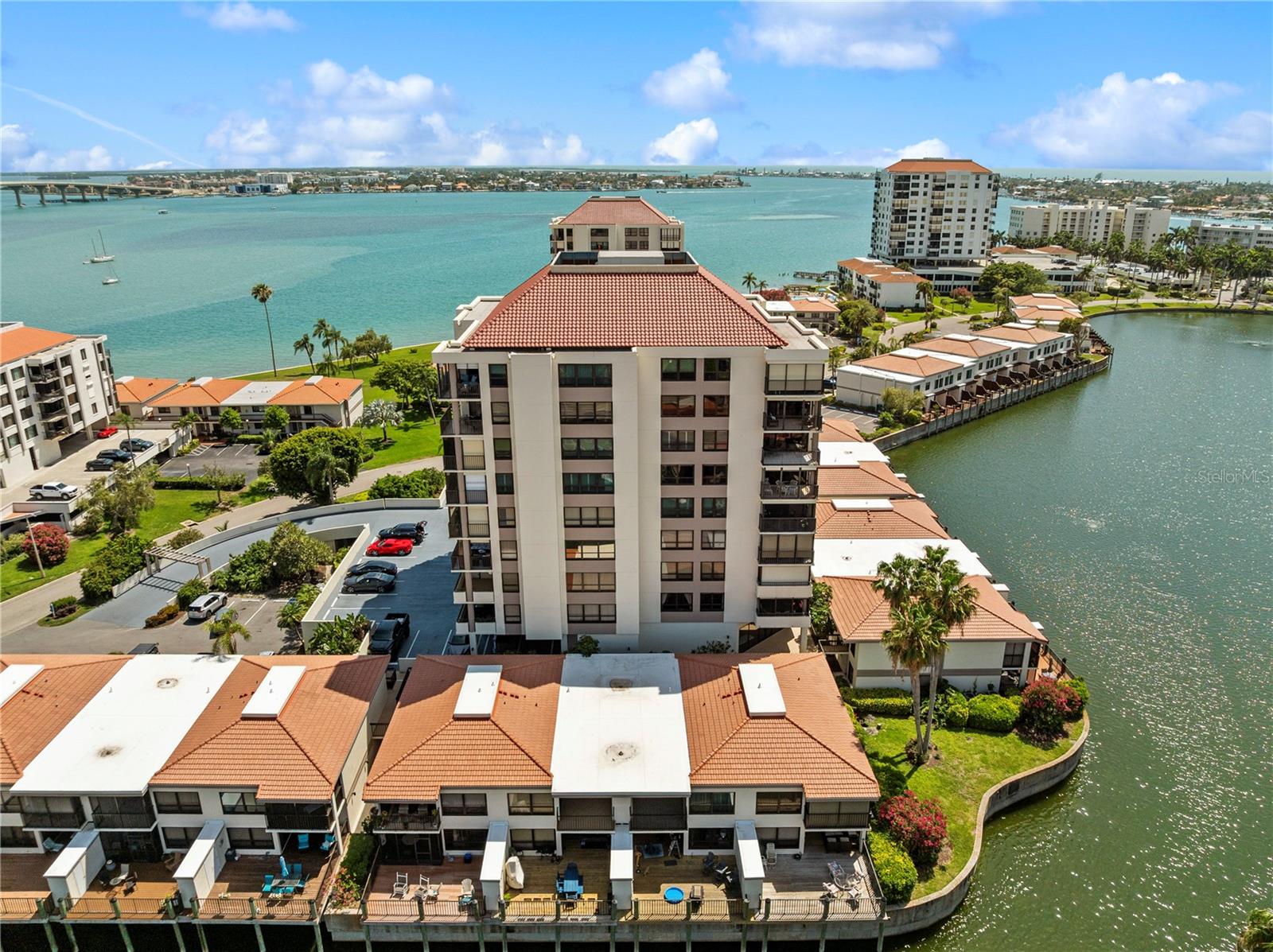 6294 BAHIA DEL MAR CIR #904, ST PETERSBURG, FL, 33715