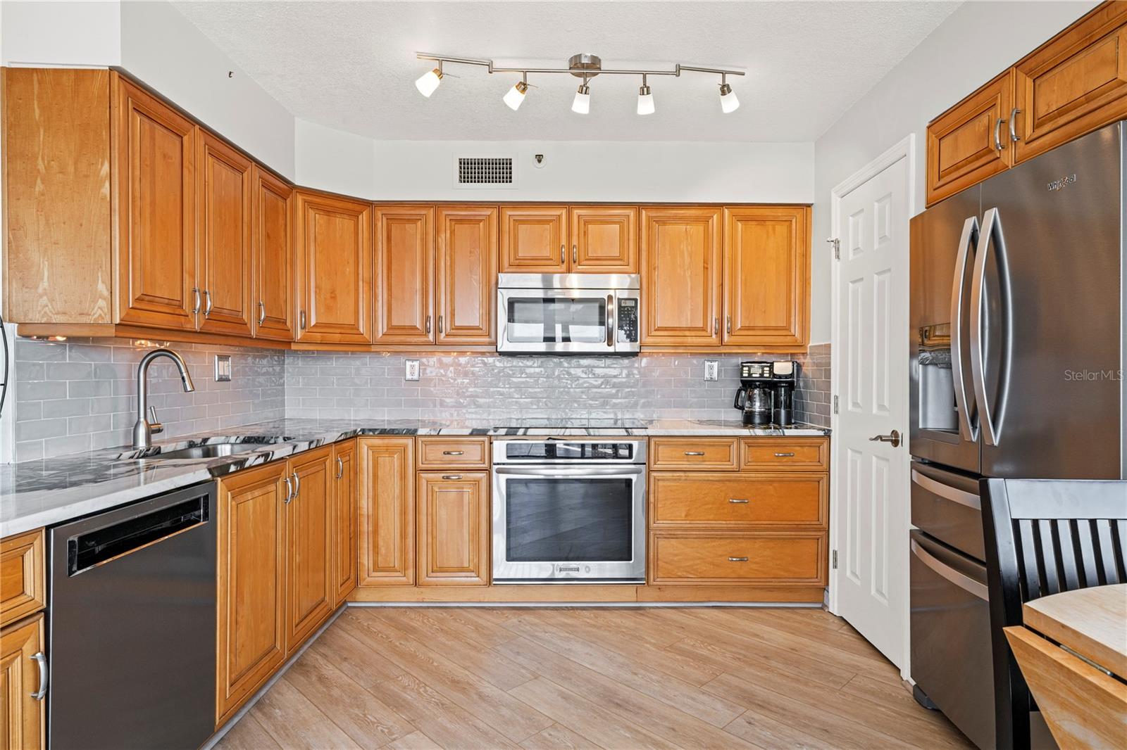 6294 BAHIA DEL MAR CIR #904, ST PETERSBURG, FL, 33715