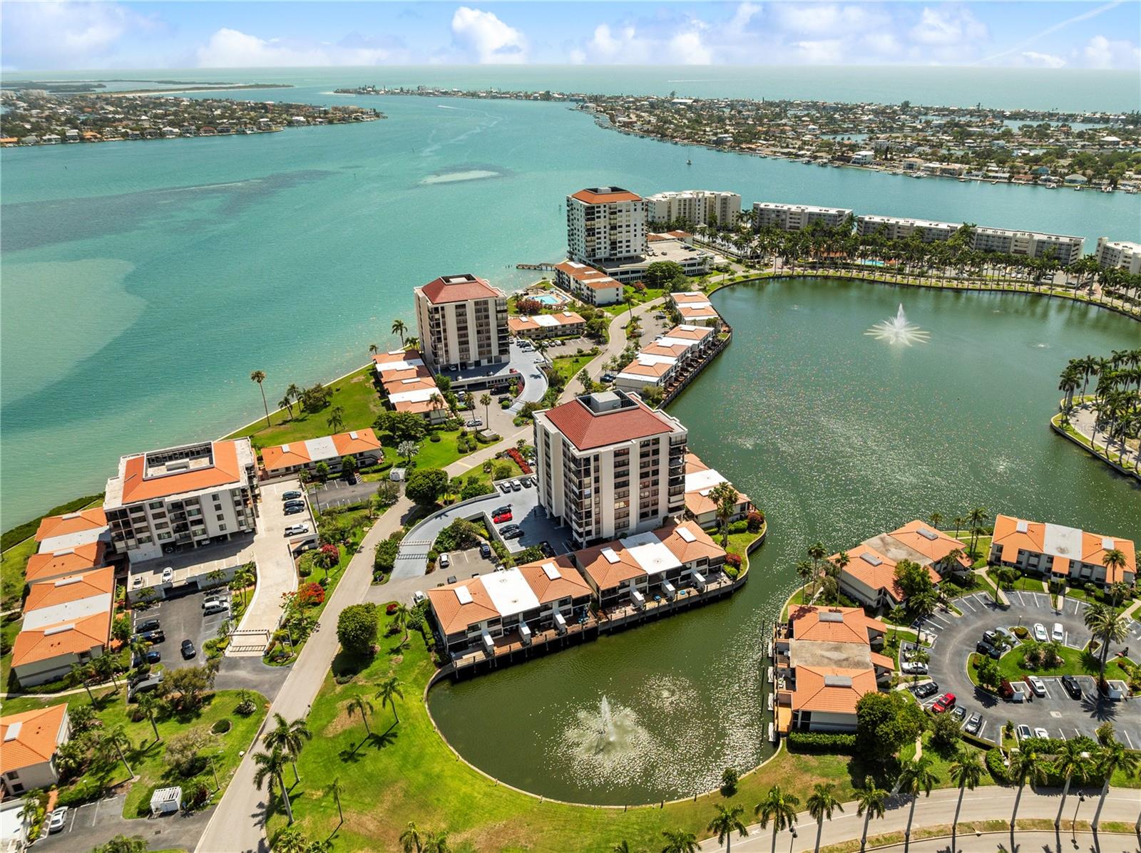 6294 BAHIA DEL MAR CIR #904, ST PETERSBURG, FL, 33715