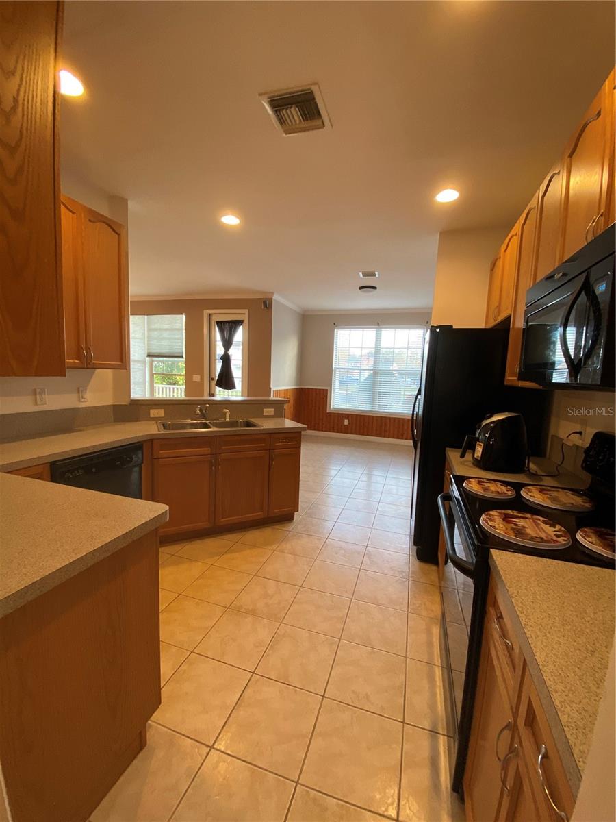 2549 TWAIN DR, TALLAHASSEE, FL, 32311