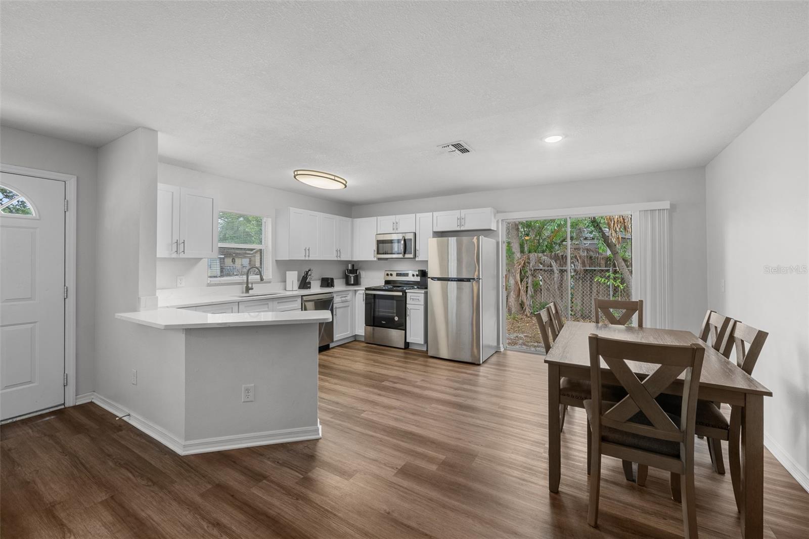 8013 N ALASKA ST, TAMPA, FL, 33604