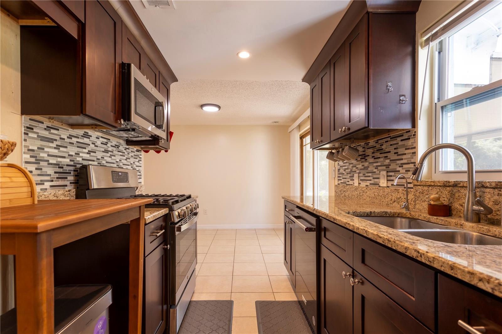 2877 NUTWOOD ST, CLEARWATER, FL, 33759