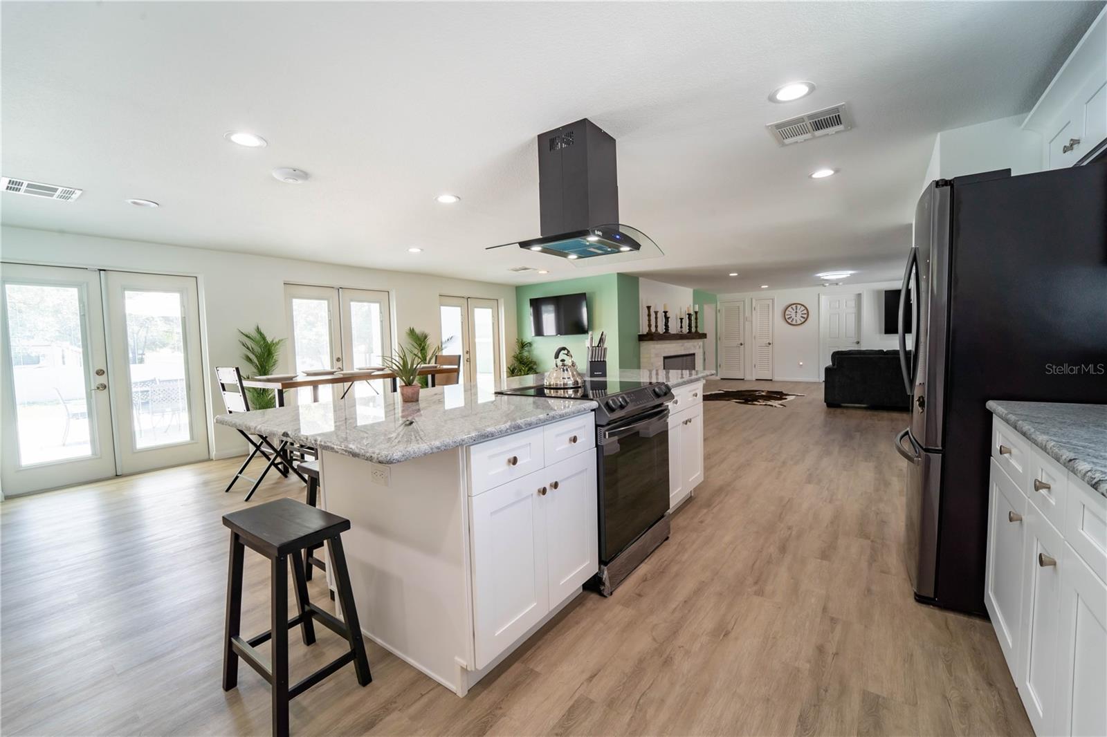 39352 COUNTY ROAD 54, ZEPHYRHILLS, FL, 33542