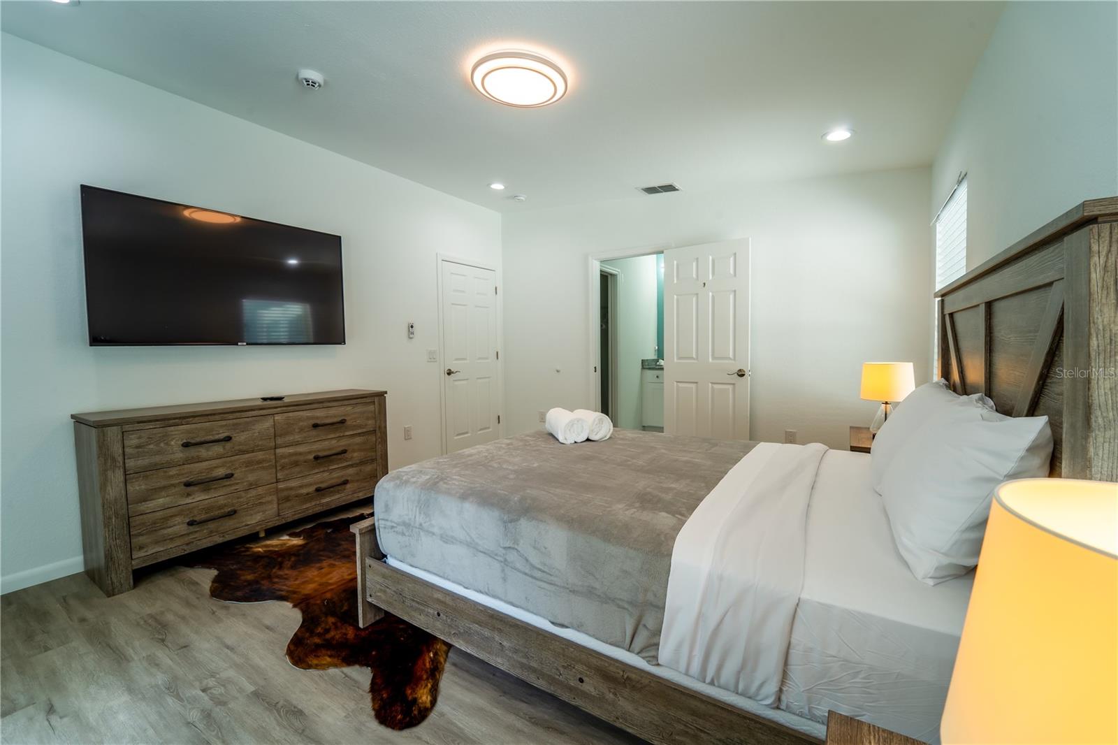 39352 COUNTY ROAD 54, ZEPHYRHILLS, FL, 33542