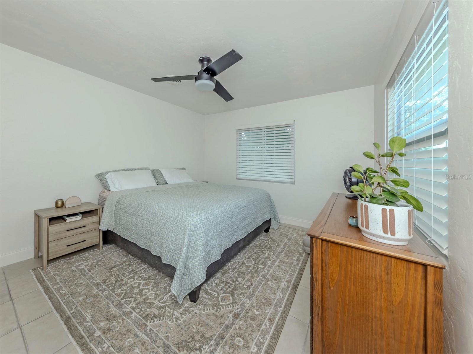 929 CYPRESS AVE, VENICE, FL, 34285