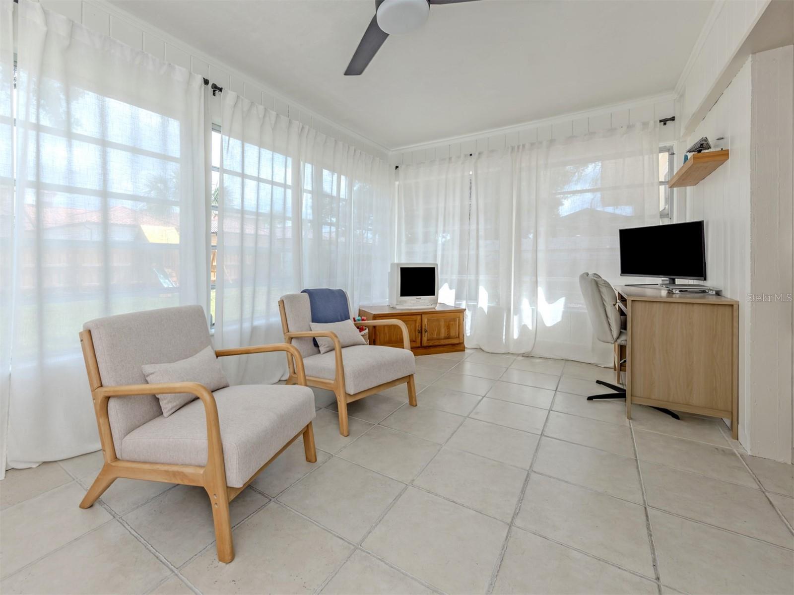 929 CYPRESS AVE, VENICE, FL, 34285
