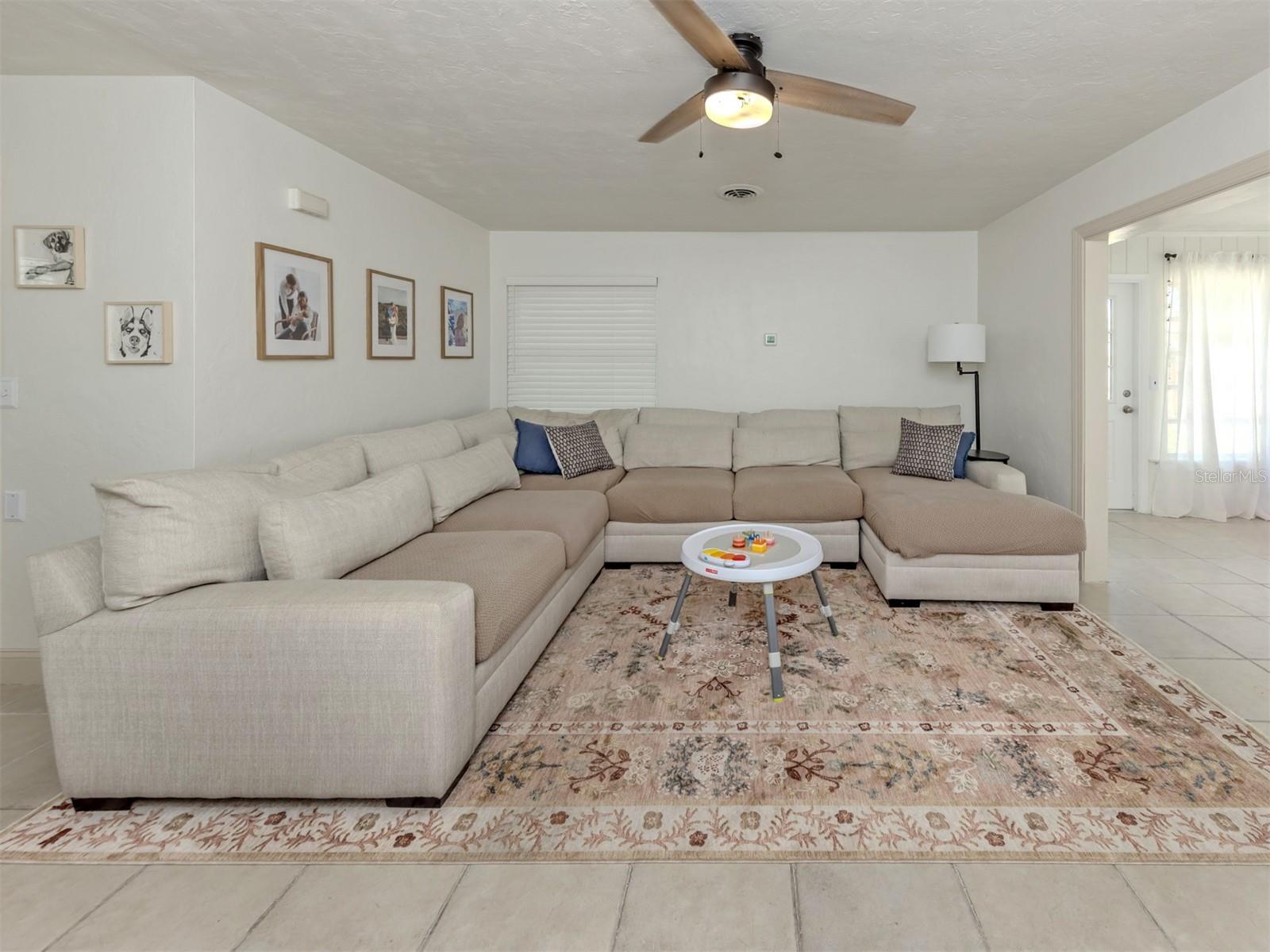 929 CYPRESS AVE, VENICE, FL, 34285