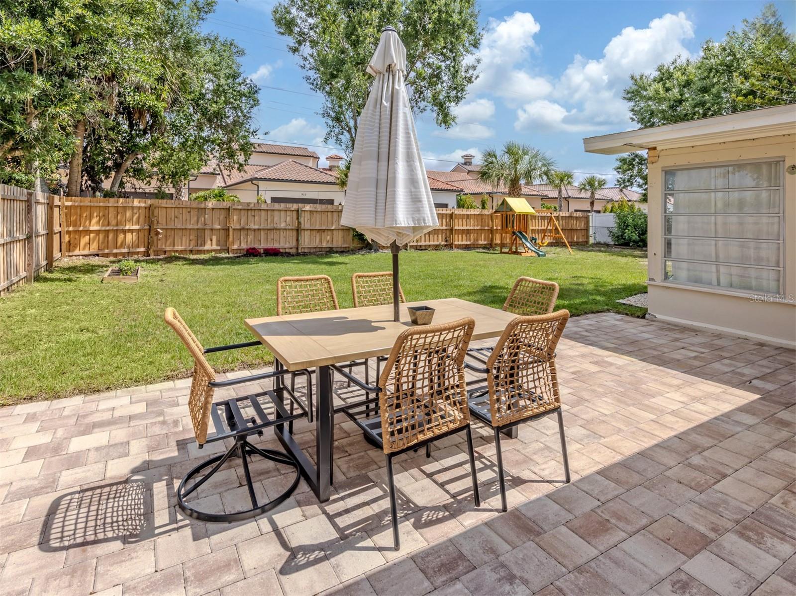 929 CYPRESS AVE, VENICE, FL, 34285