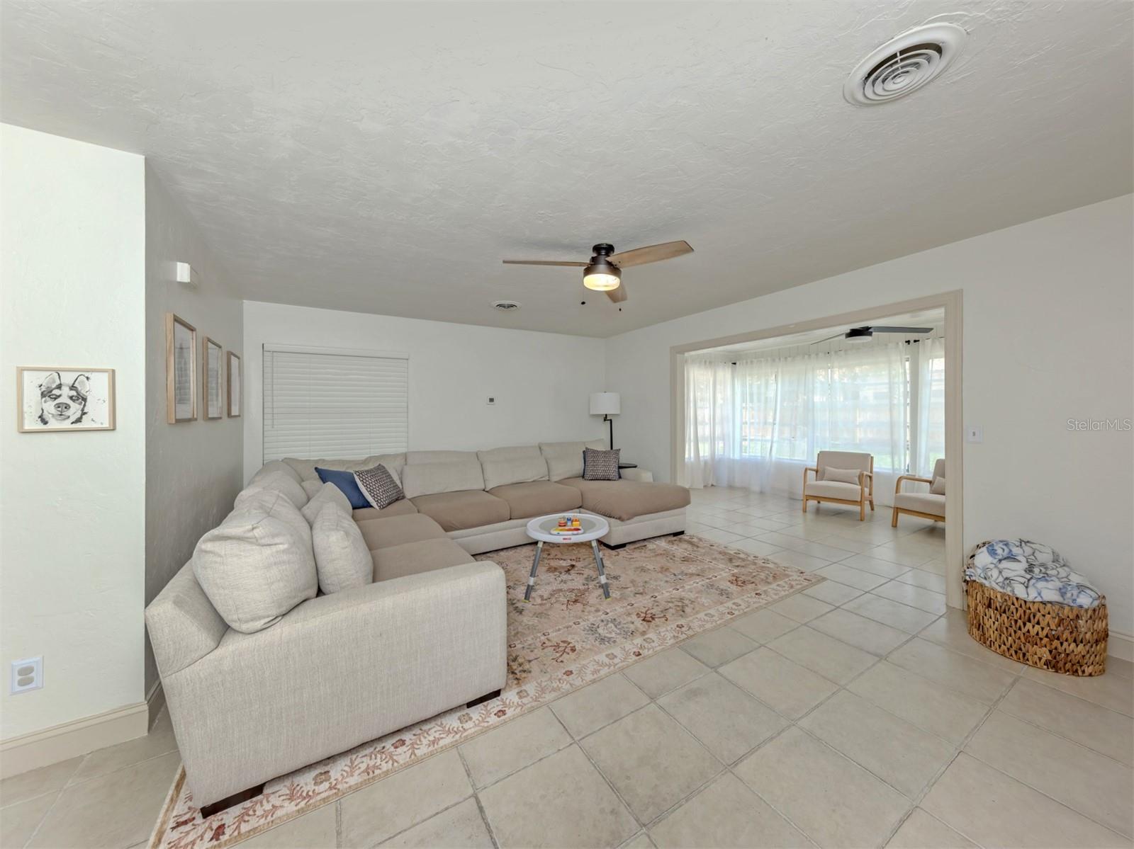 929 CYPRESS AVE, VENICE, FL, 34285