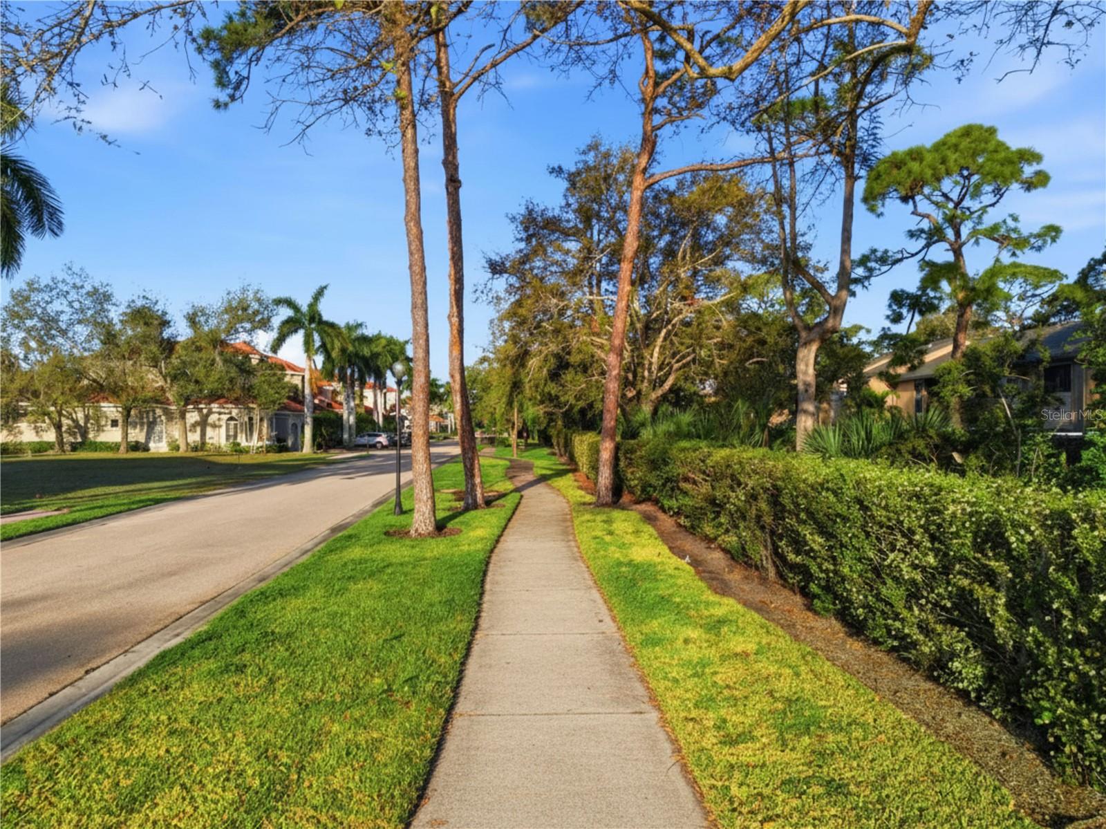 1740 ASSISI DR, SARASOTA, FL, 34231