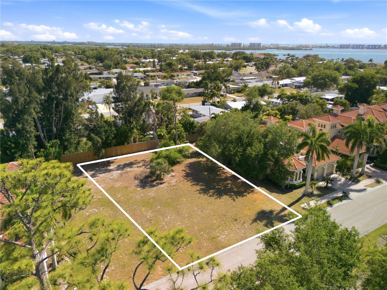 1740 ASSISI DR, SARASOTA, FL, 34231