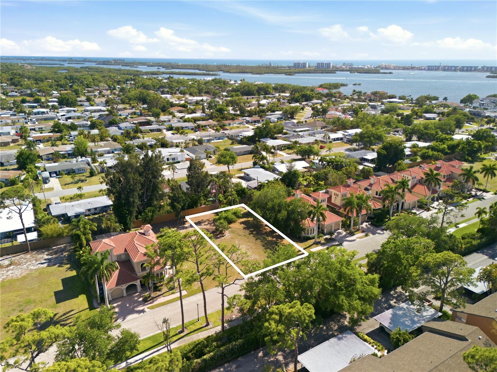 1740 ASSISI DR, SARASOTA, FL, 34231