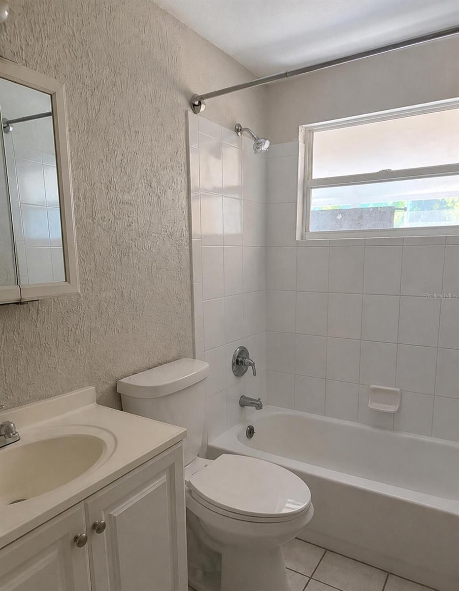 2121 33RD ST, SARASOTA, FL, 34234