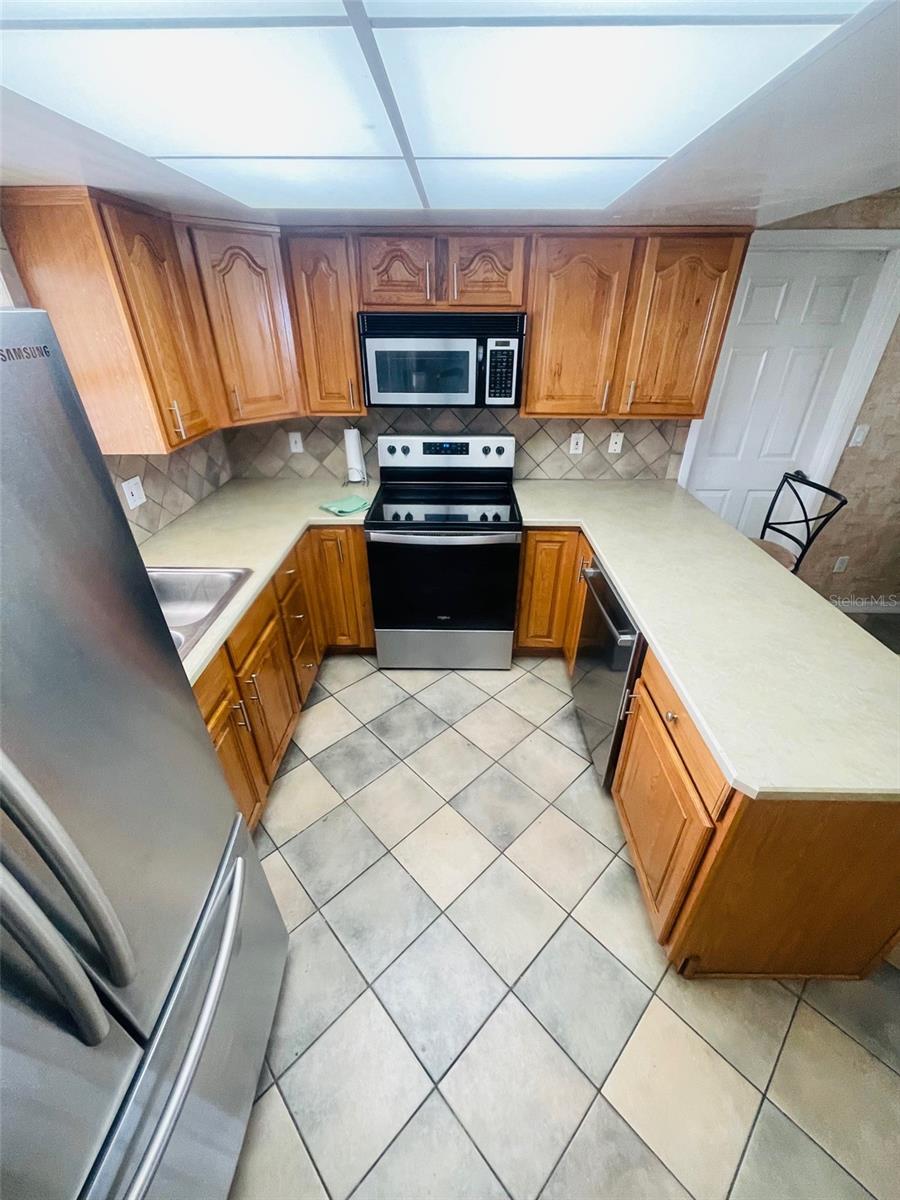 999 ELEANOR AVE, DELTONA, FL, 32725