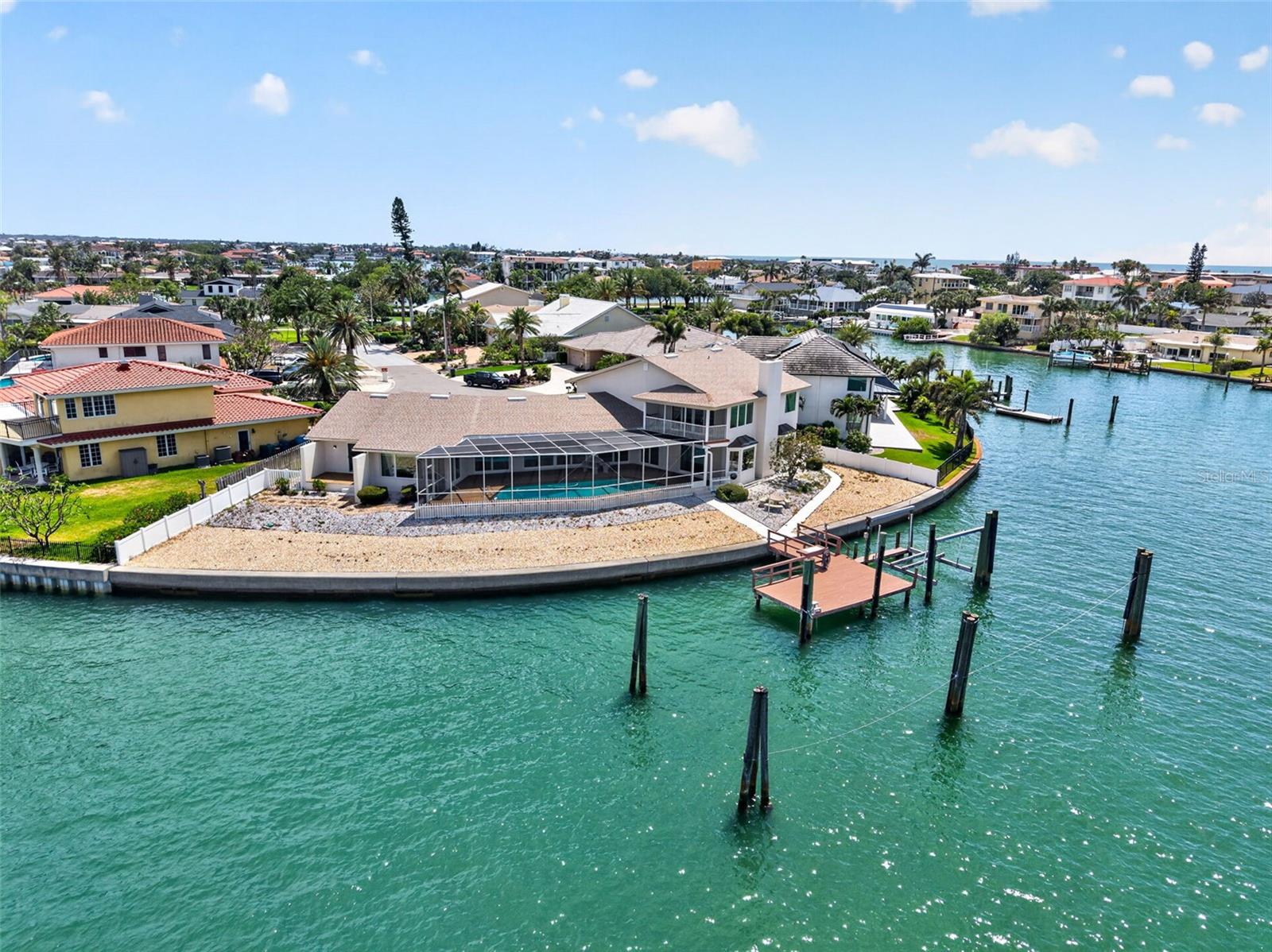 3111 WEDGEWOOD DR, BELLEAIR BEACH, FL, 33786