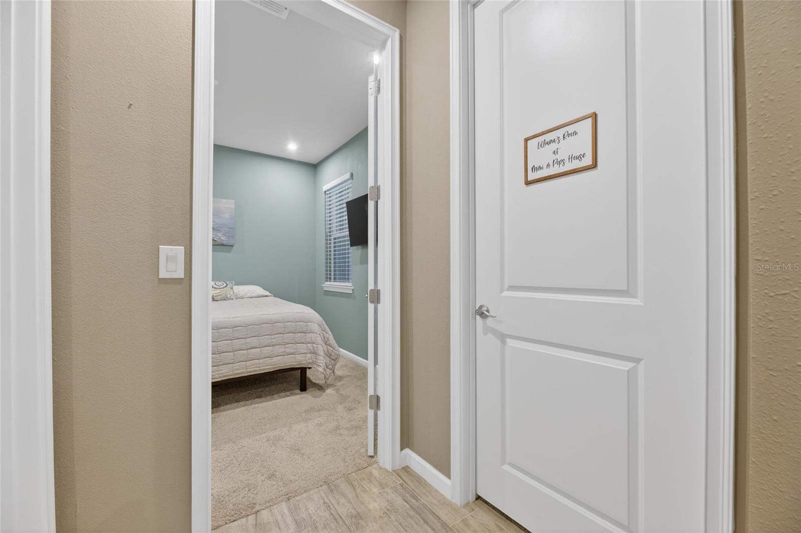3766 LAUGHING DOVE AVE, SUN CITY CENTER, FL, 33573