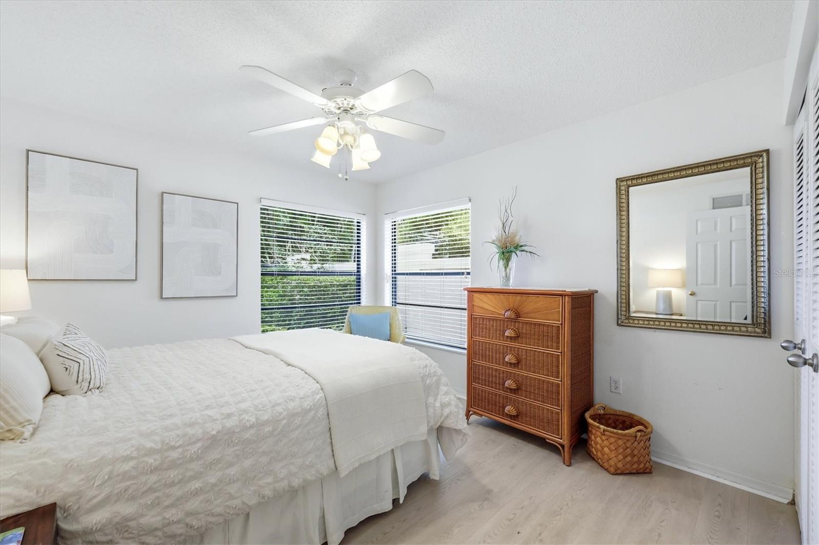 216 CARRIAGE HOUSE LN #216, NOKOMIS, FL, 34275
