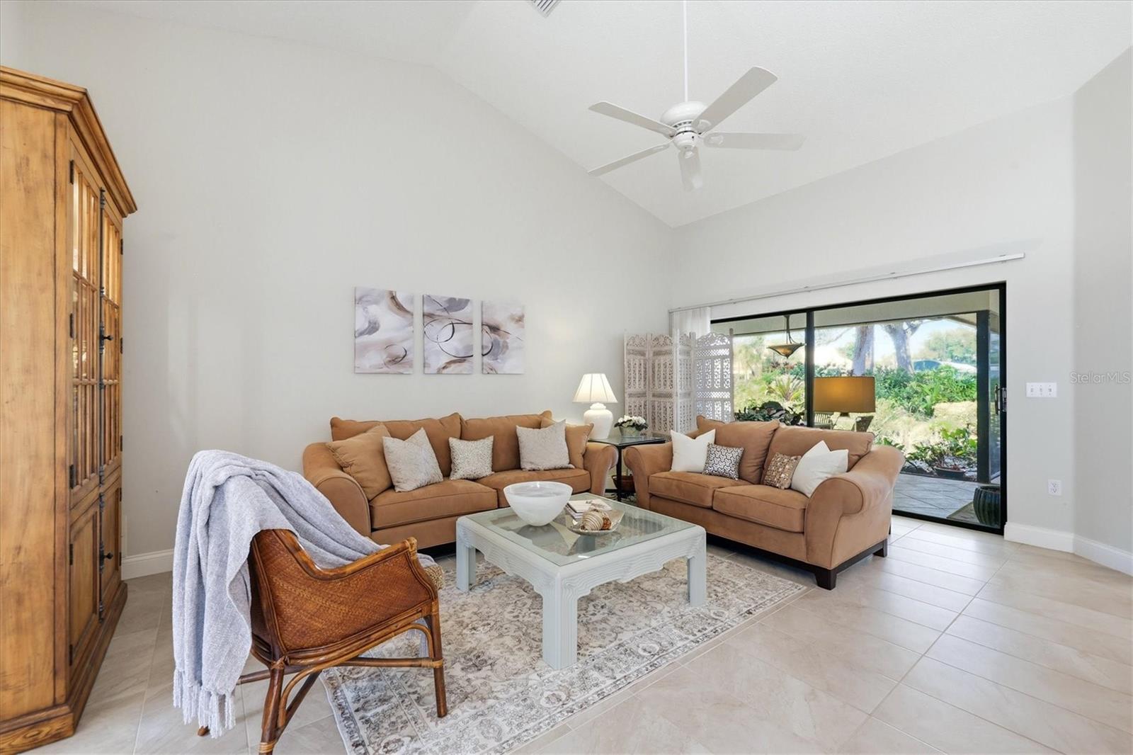 216 CARRIAGE HOUSE LN #216, NOKOMIS, FL, 34275