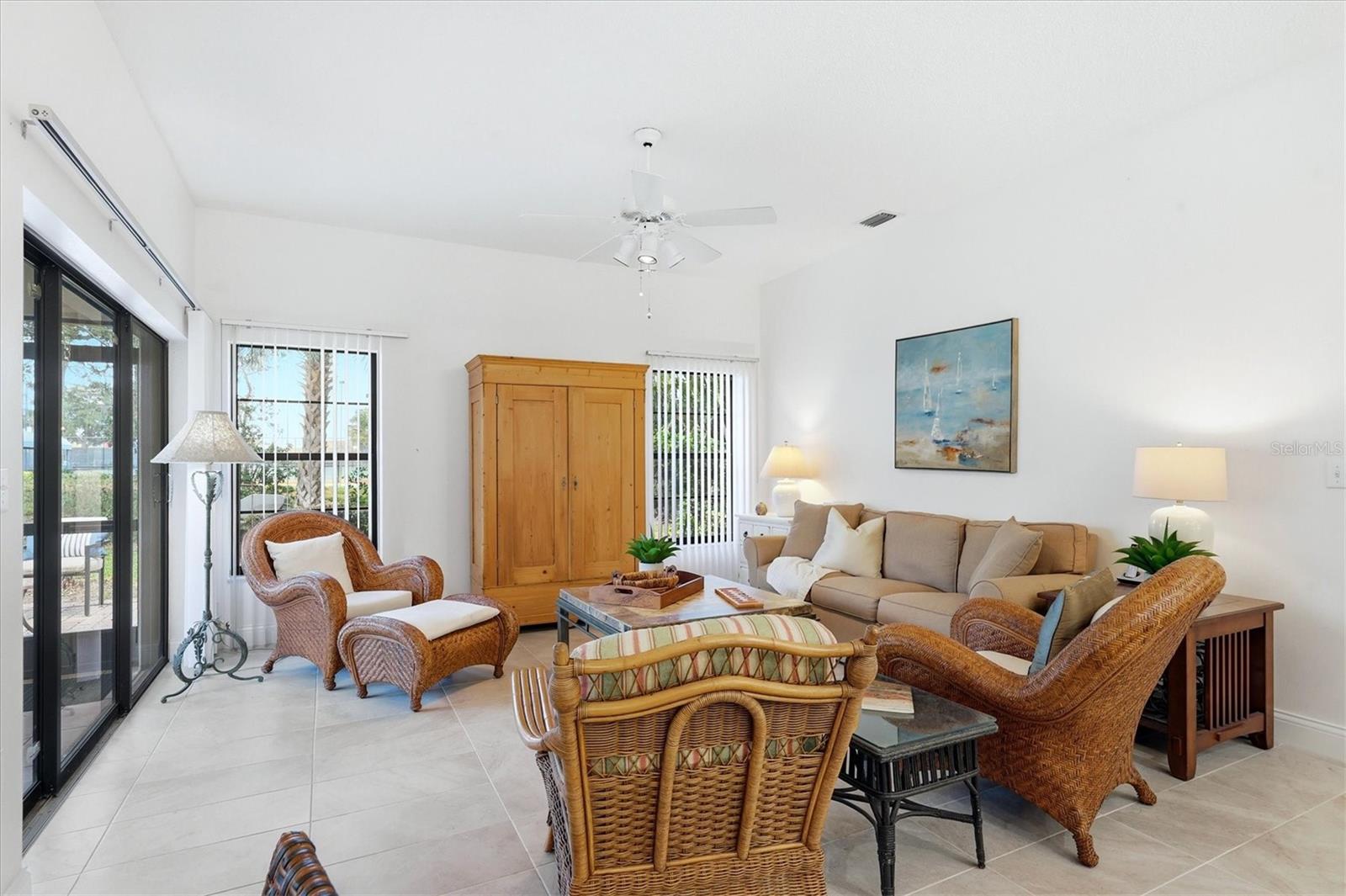 216 CARRIAGE HOUSE LN #216, NOKOMIS, FL, 34275