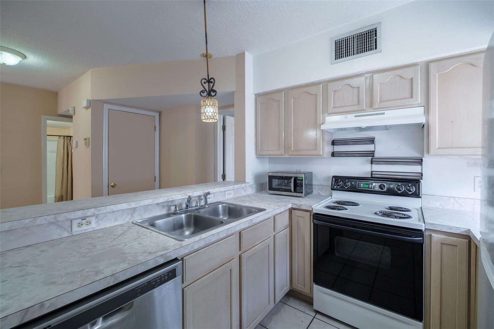 2805 E WASHINGTON ST, ORLANDO, FL, 32803