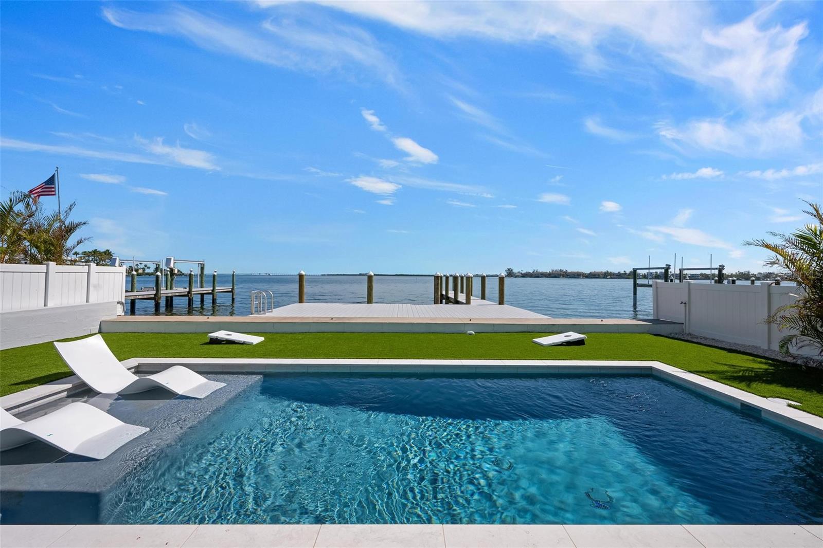 118 9TH ST N, BRADENTON BEACH, FL, 34217