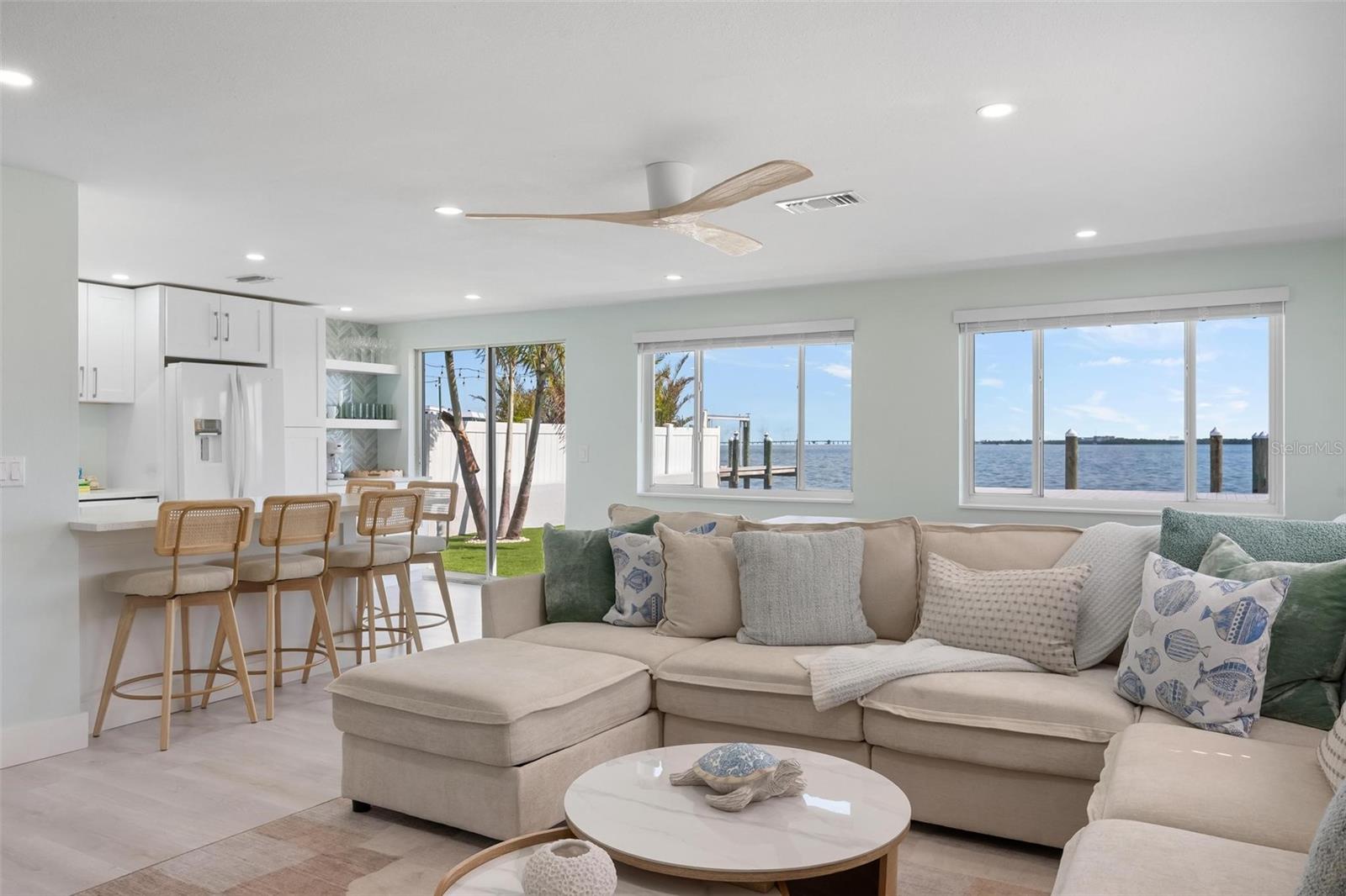 118 9TH ST N, BRADENTON BEACH, FL, 34217