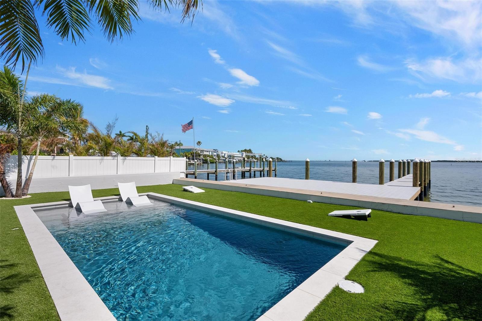 118 9TH ST N, BRADENTON BEACH, FL, 34217