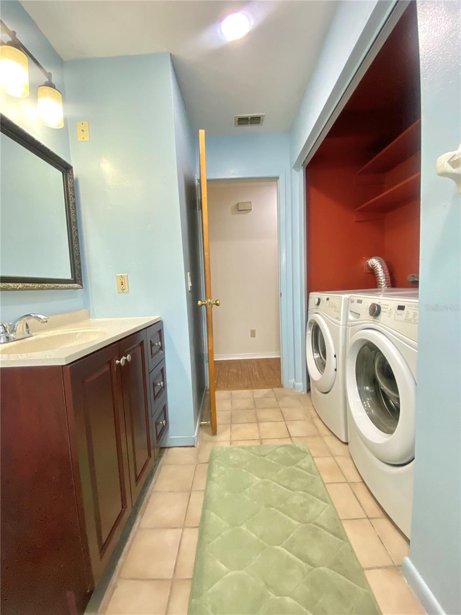2501 18TH AVE S, ST PETERSBURG, FL, 33712