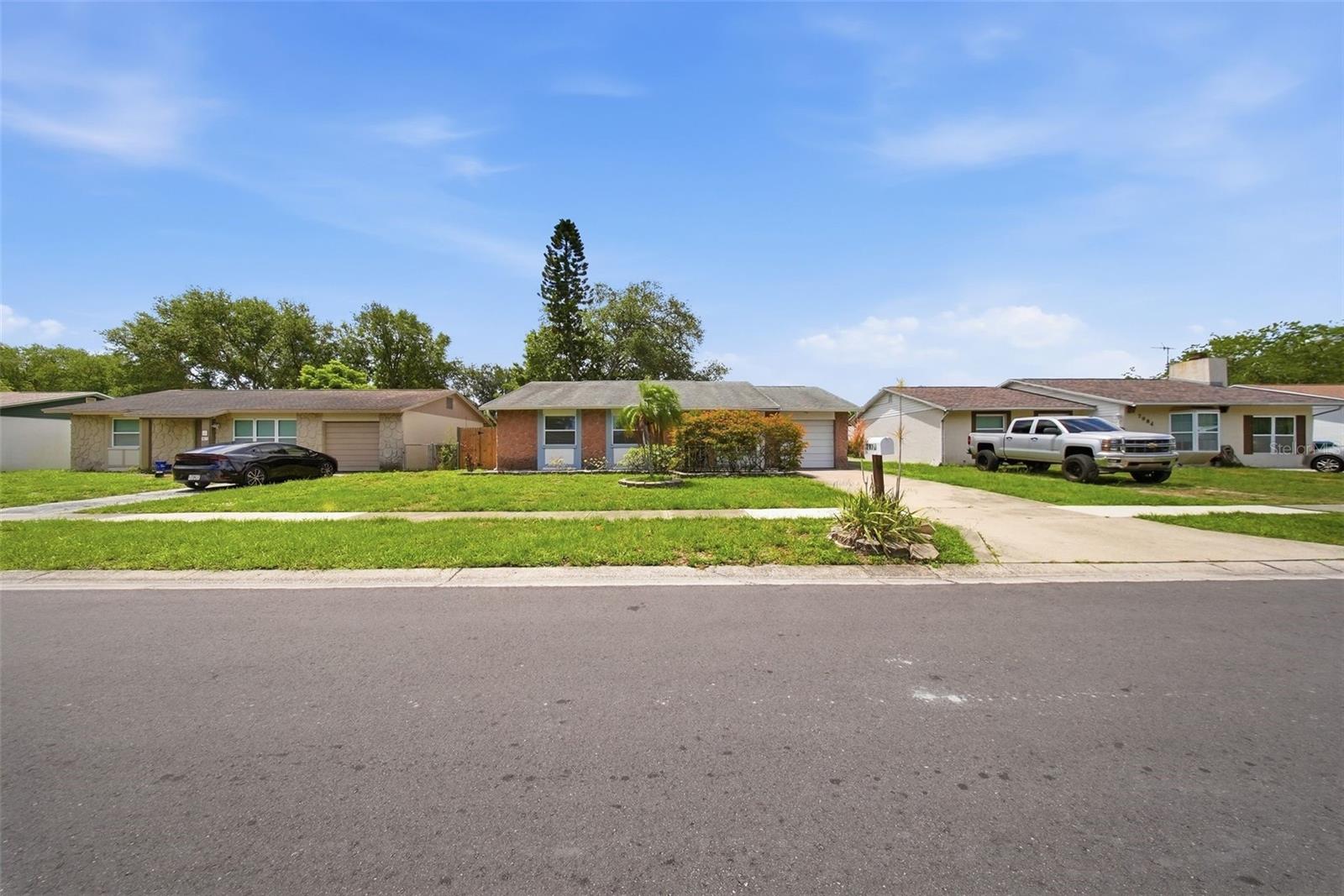 7976 SHADOW RUN DR, LARGO, FL, 33773