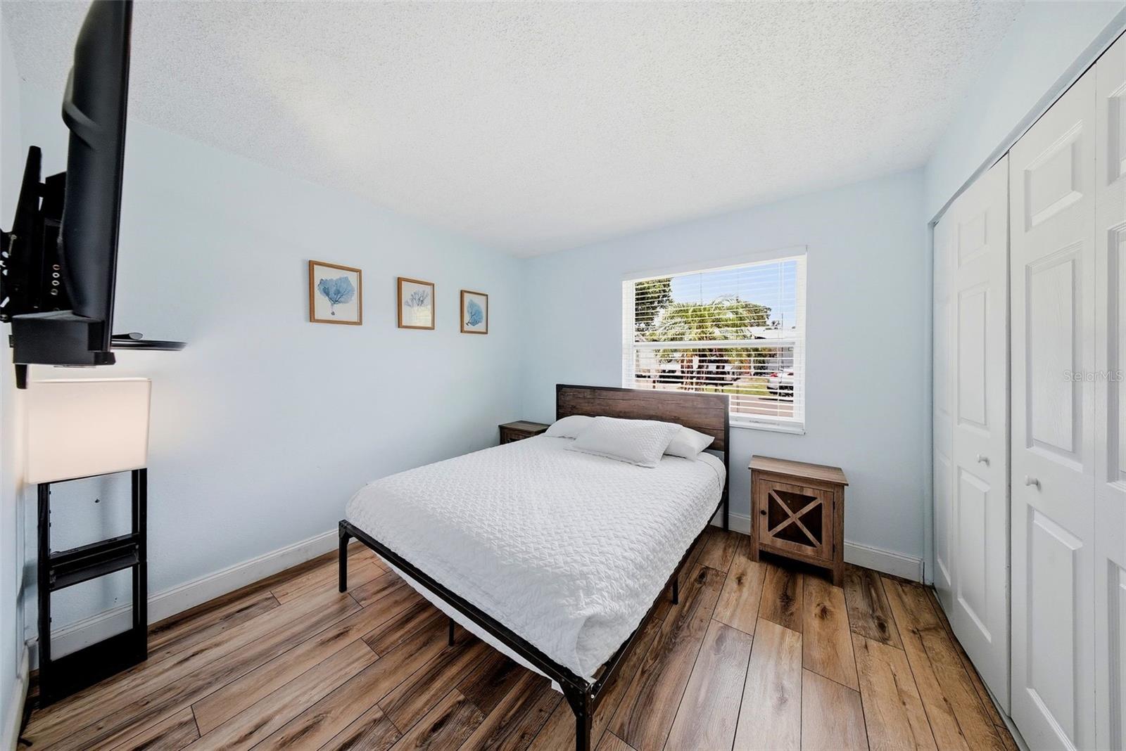 7976 SHADOW RUN DR, LARGO, FL, 33773