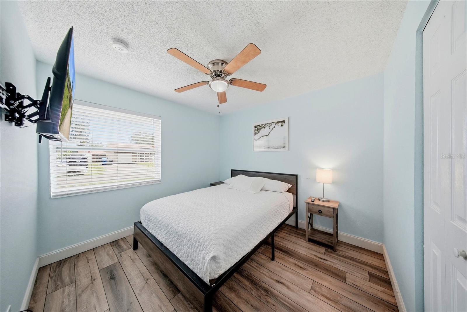 7976 SHADOW RUN DR, LARGO, FL, 33773