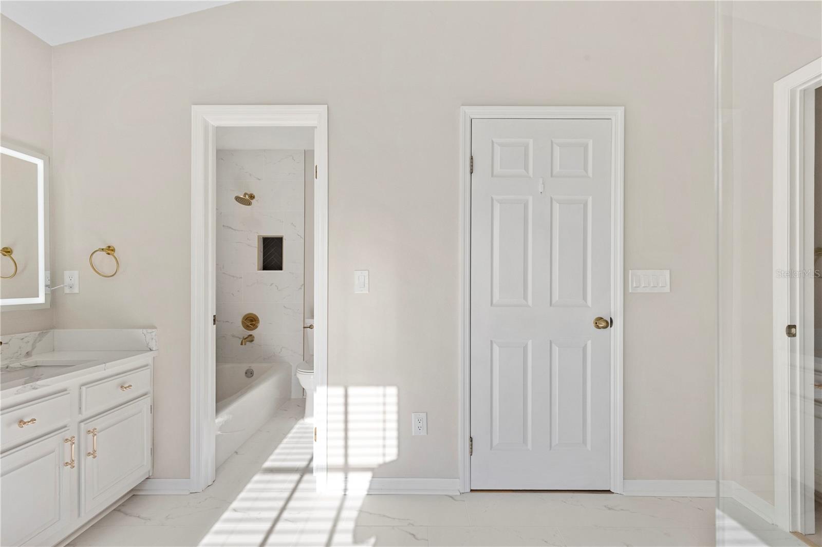 3110 W VILLA ROSA ST, TAMPA, FL, 33611