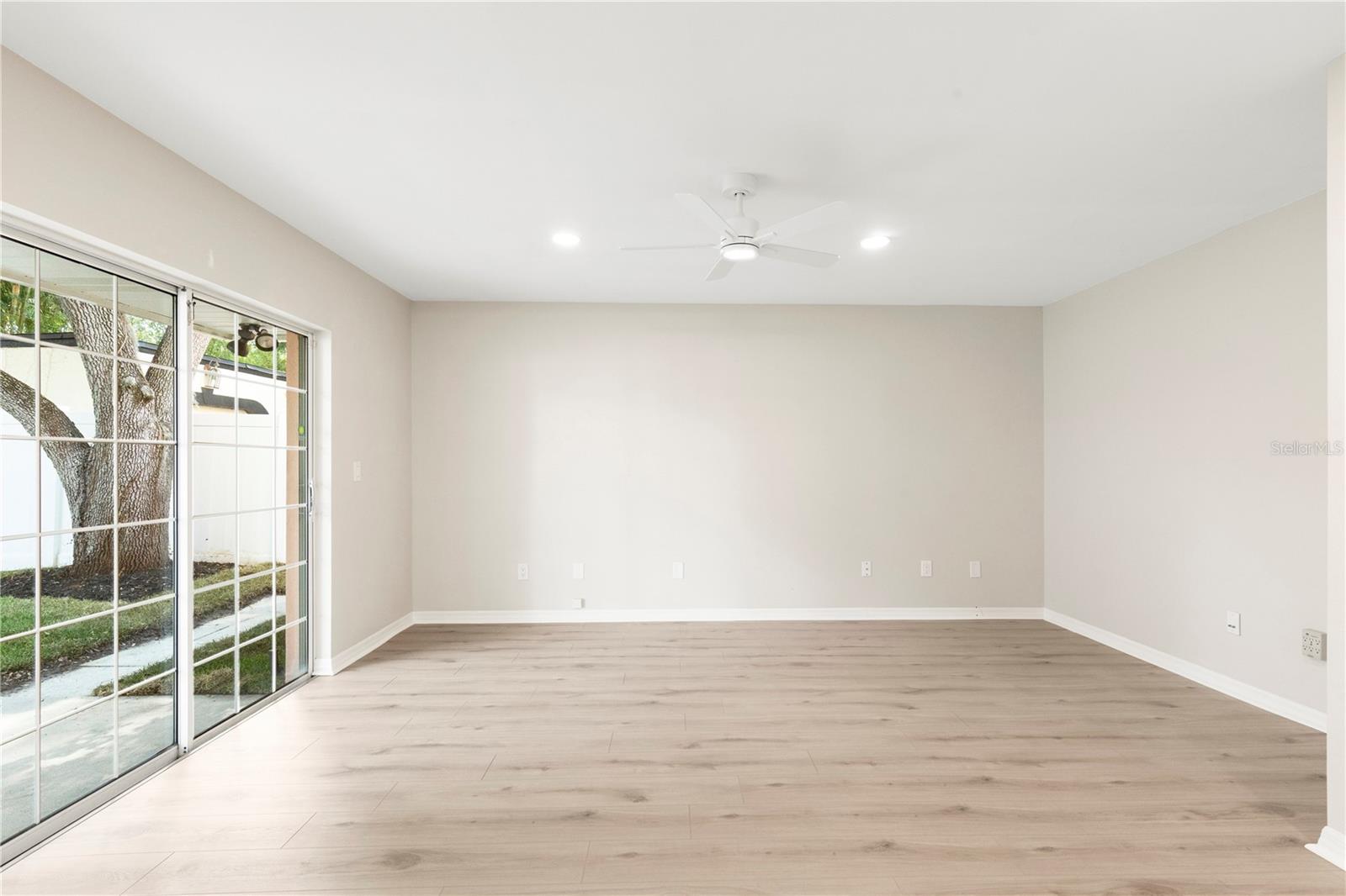 3110 W VILLA ROSA ST, TAMPA, FL, 33611