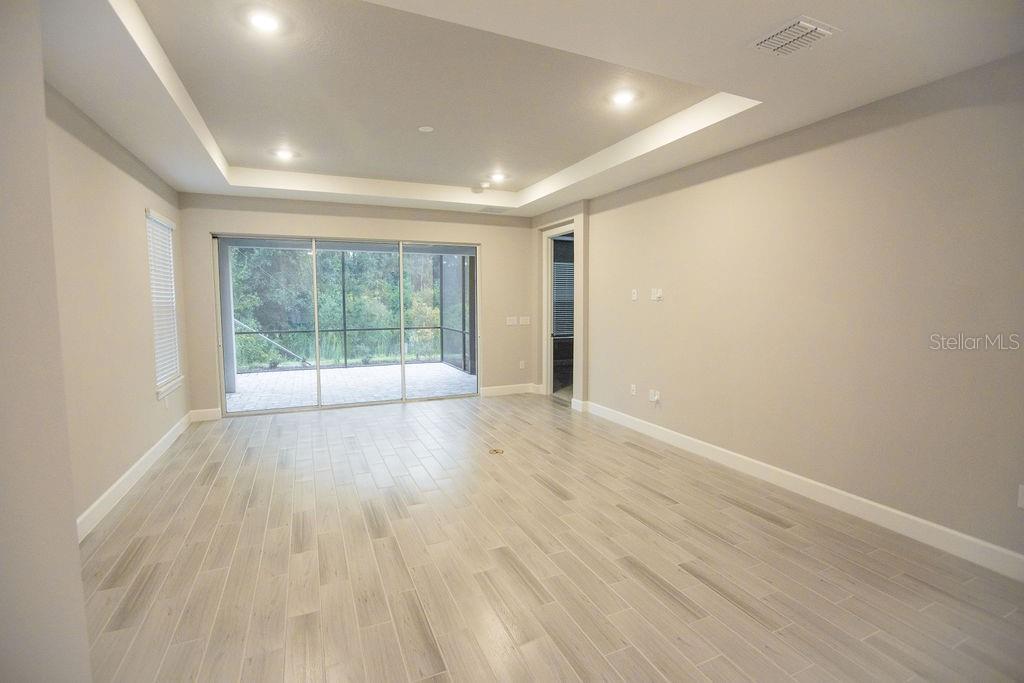 4605 ROSATTI RD, WESLEY CHAPEL, FL, 33543